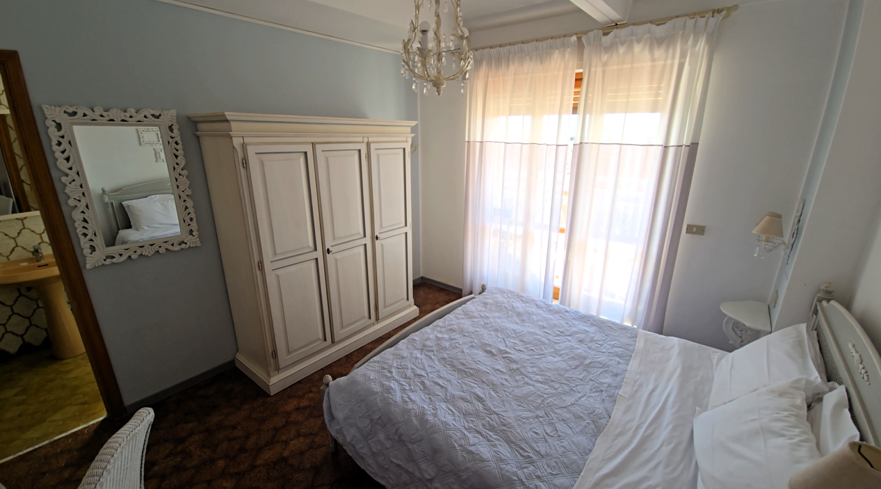 /api/file/public/262376/22864