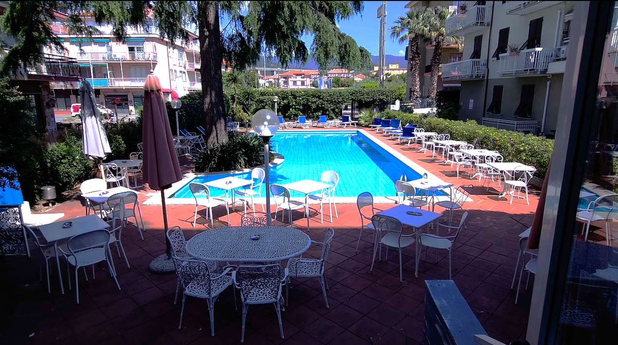 /api/file/public/262376/22879