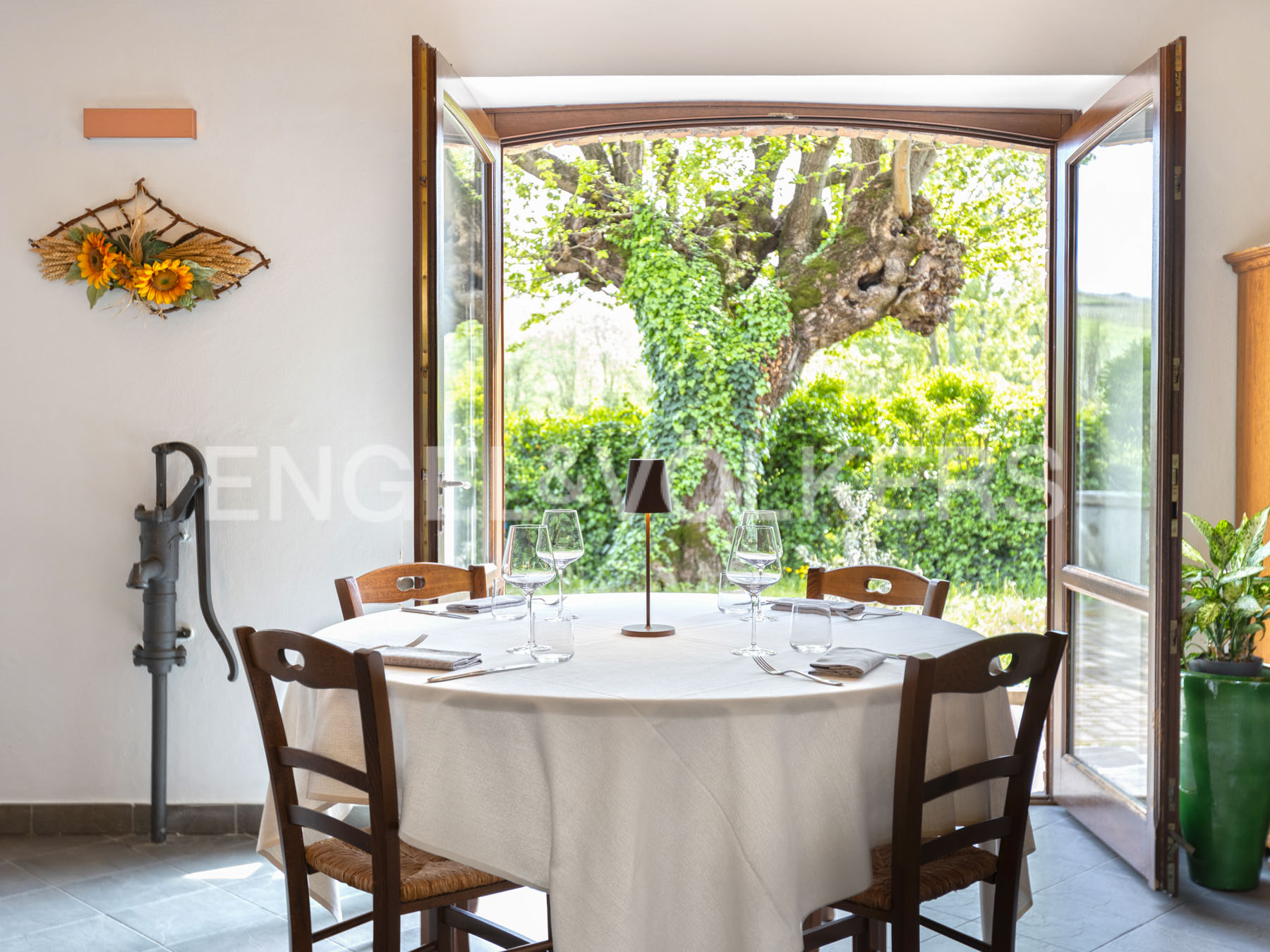 /api/file/public/263407/28656