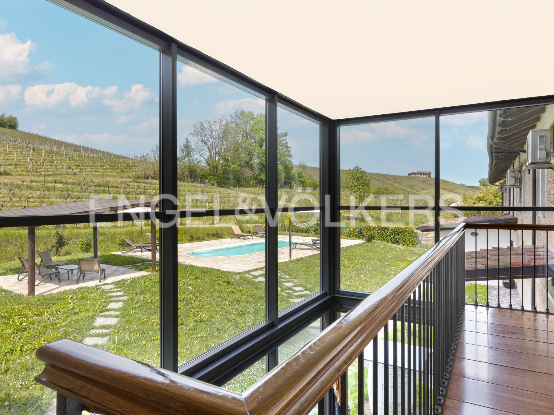 /api/file/public/263407/28661