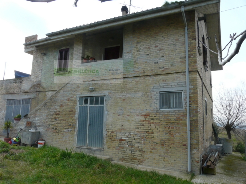 /api/file/public/263560/22802