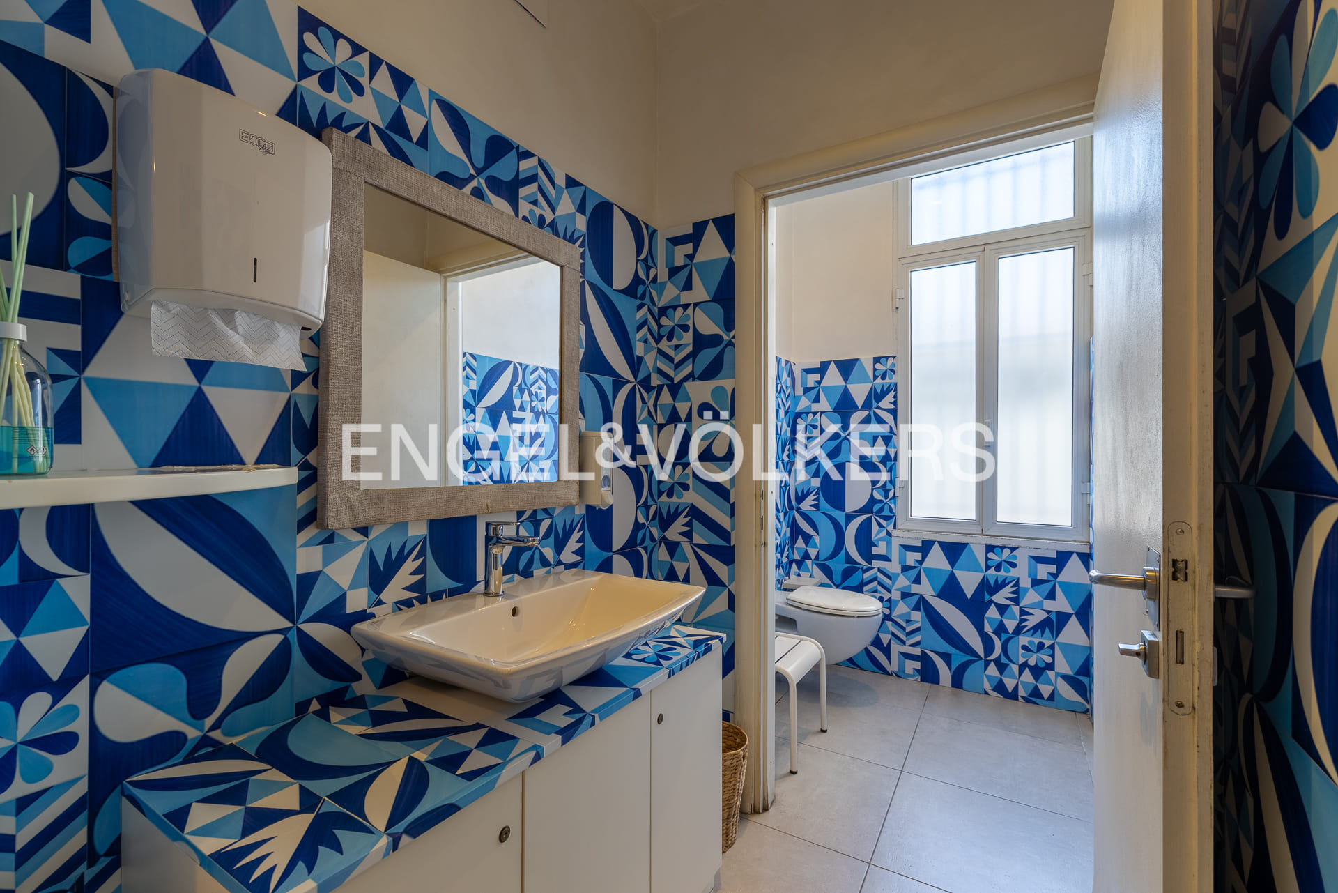 /api/file/public/263634/23575