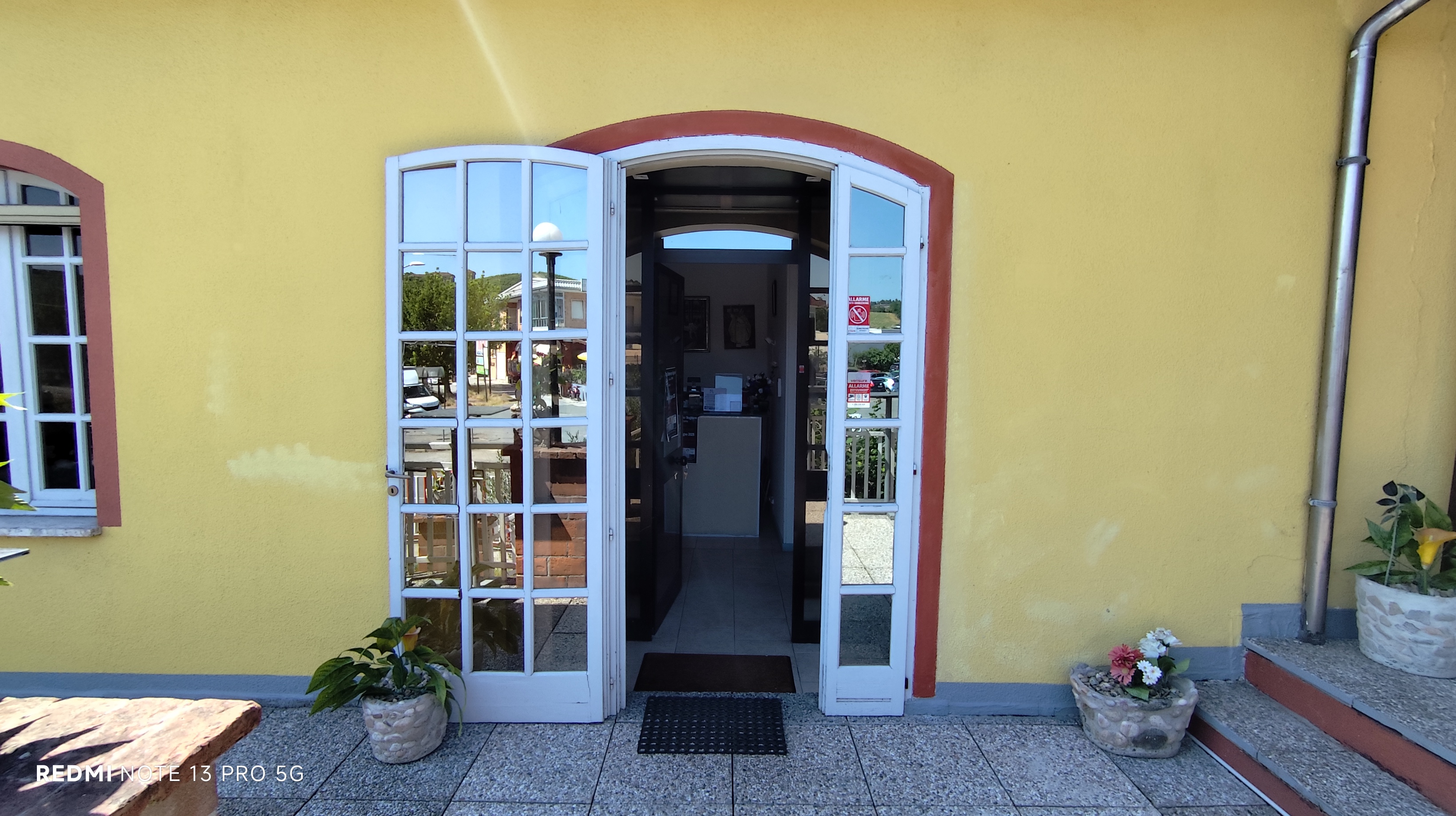 /api/file/public/263879/23771