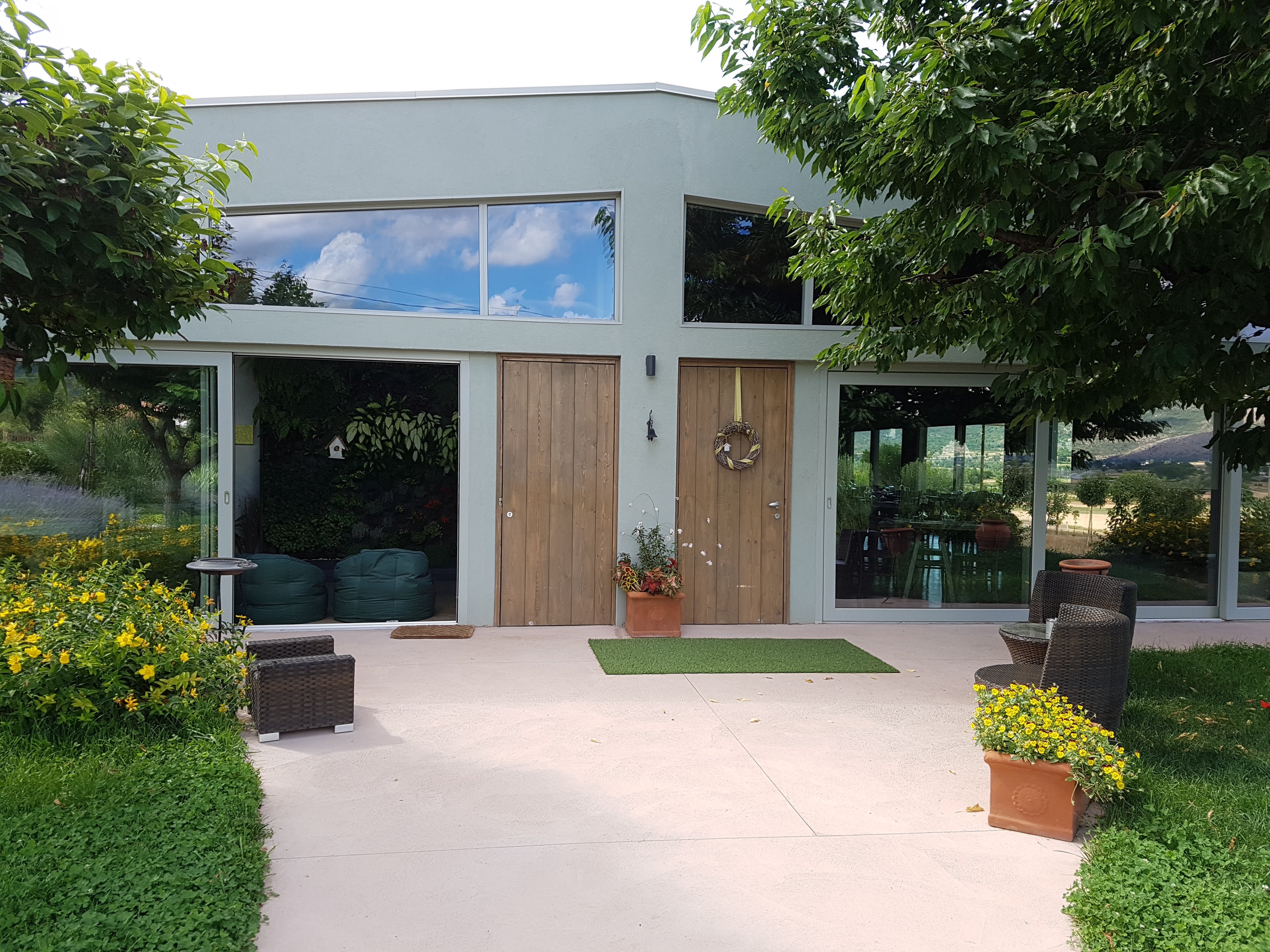 /api/file/public/264294/25315