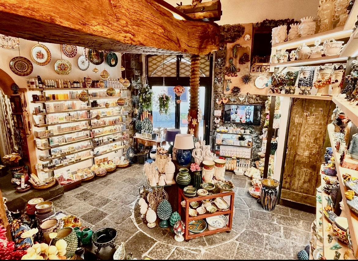 /api/file/public/264435/25966