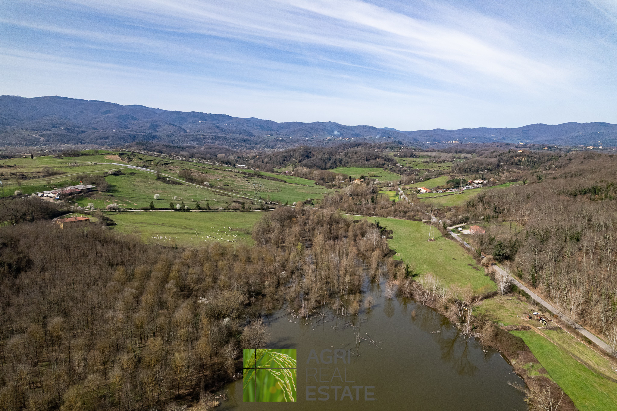 /api/file/public/264720/26762