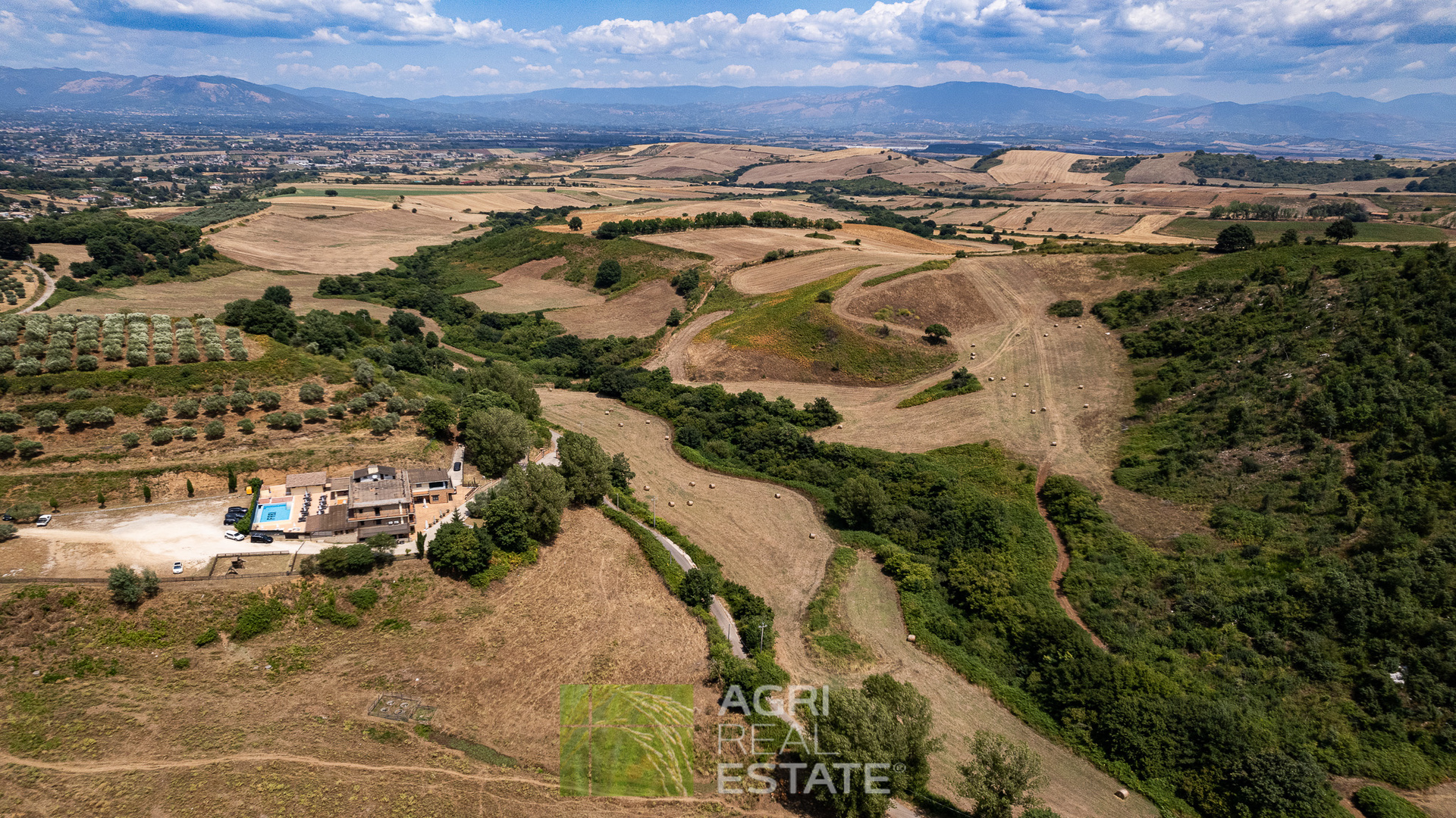 /api/file/public/264721/26785