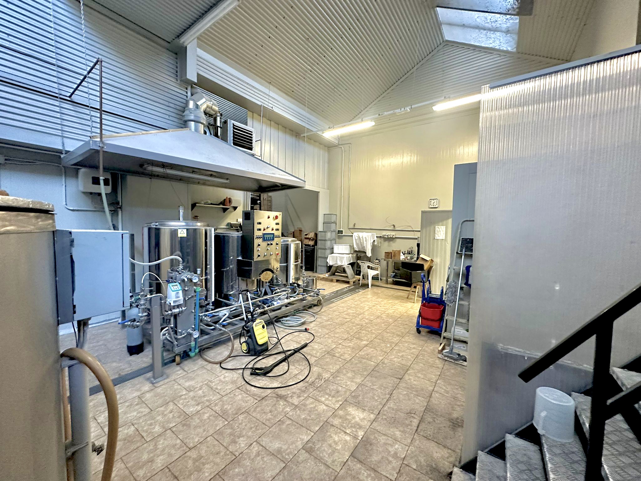 /api/file/public/264826/30810