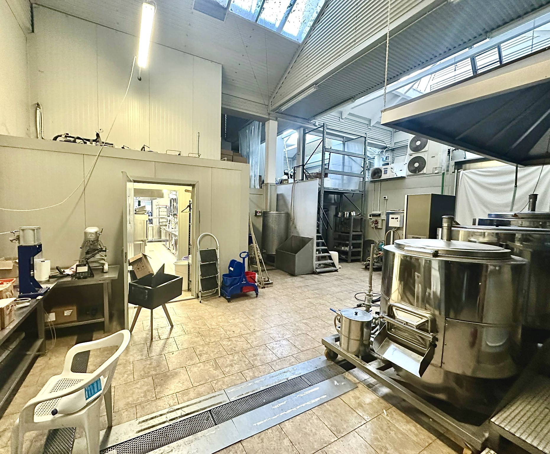 /api/file/public/264826/30811