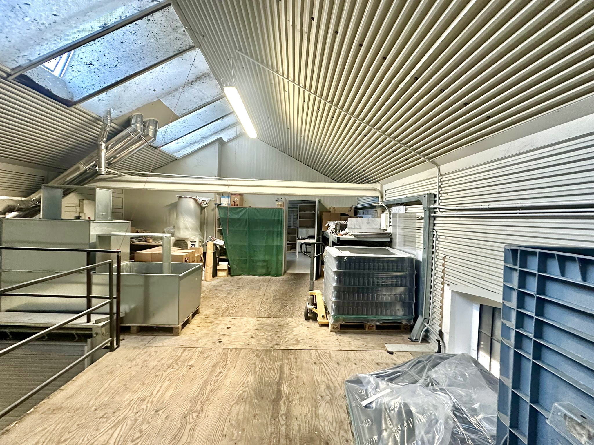 /api/file/public/264826/30813