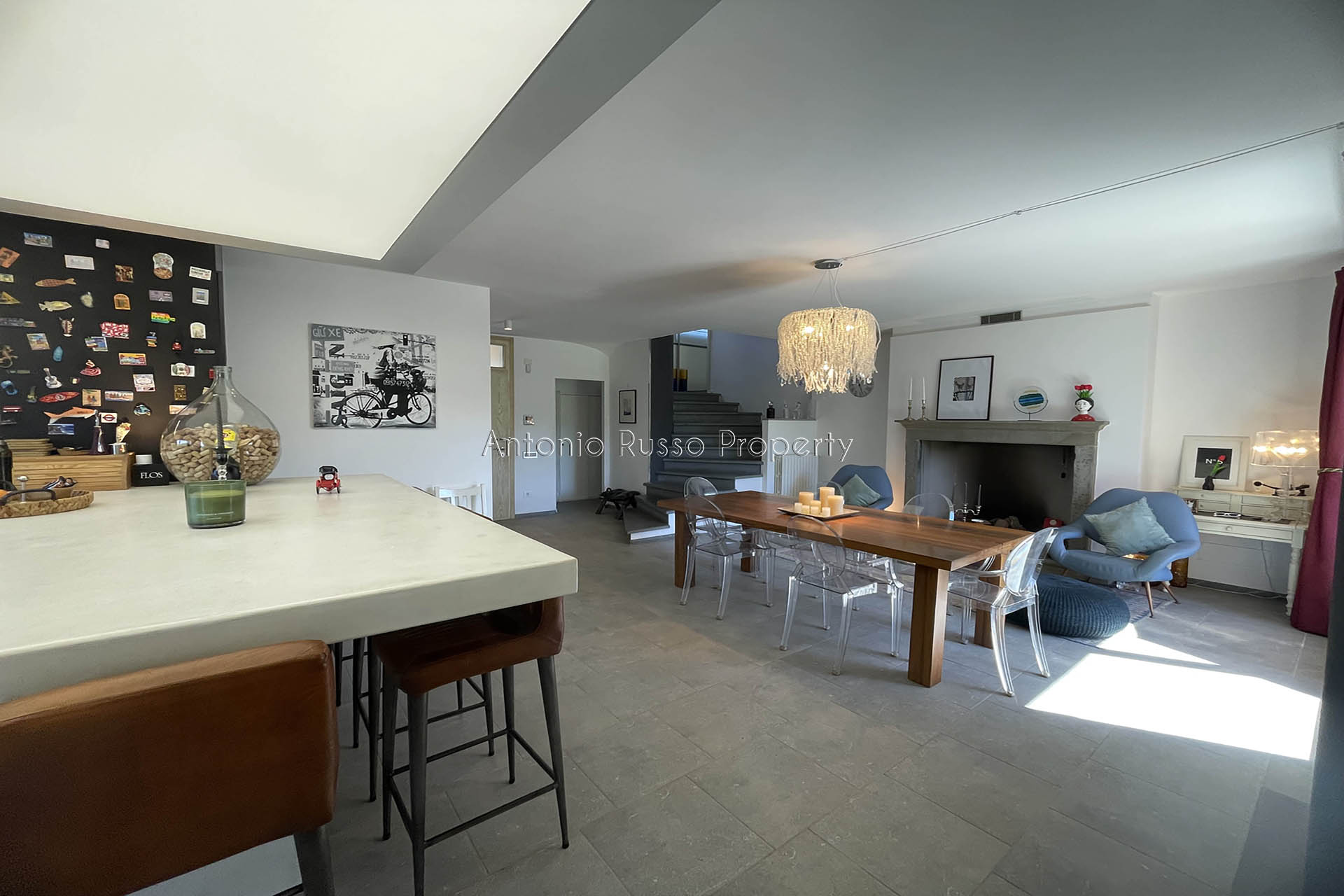 /api/file/public/264924/27955