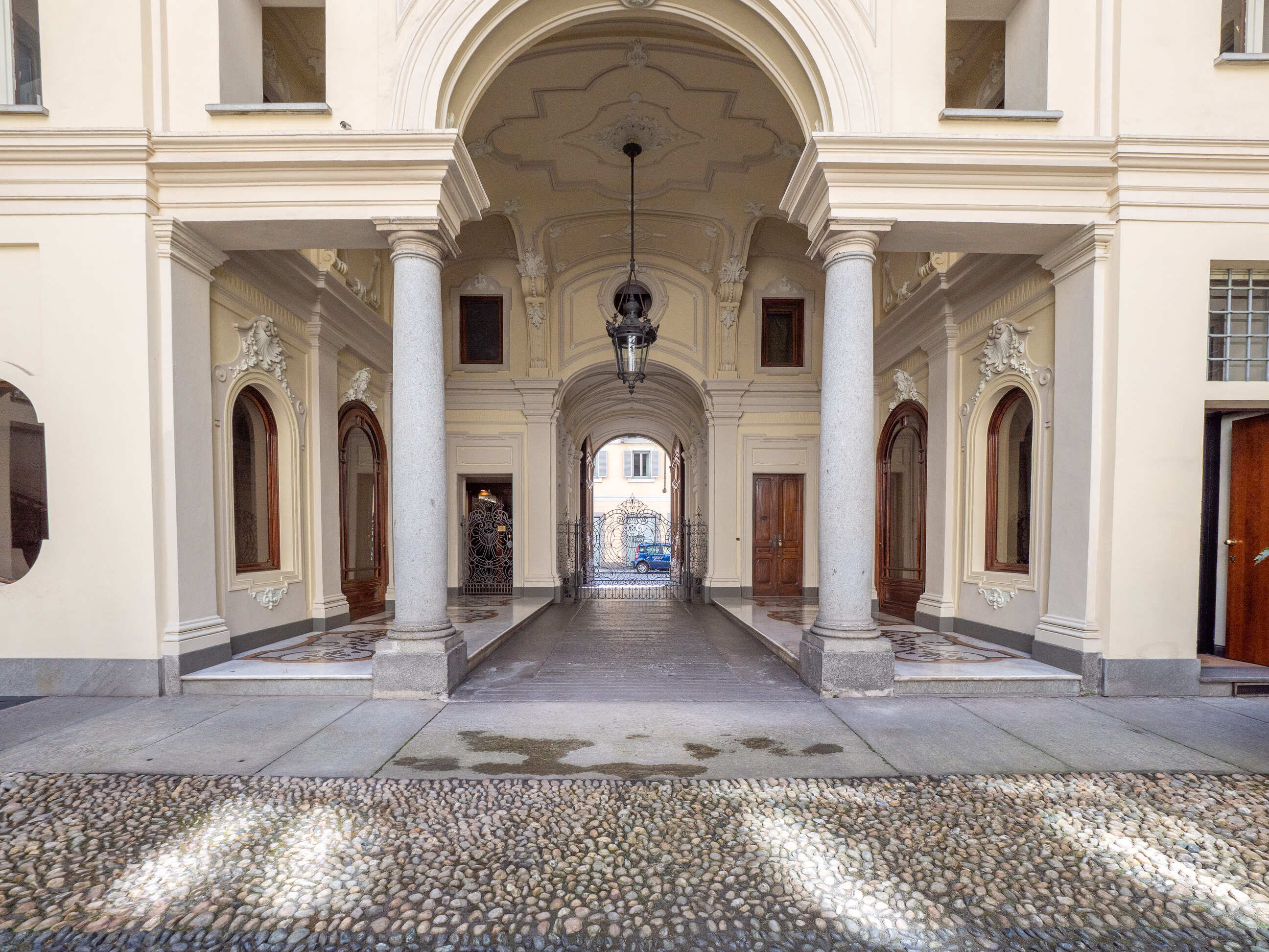 /api/file/public/264967/28126