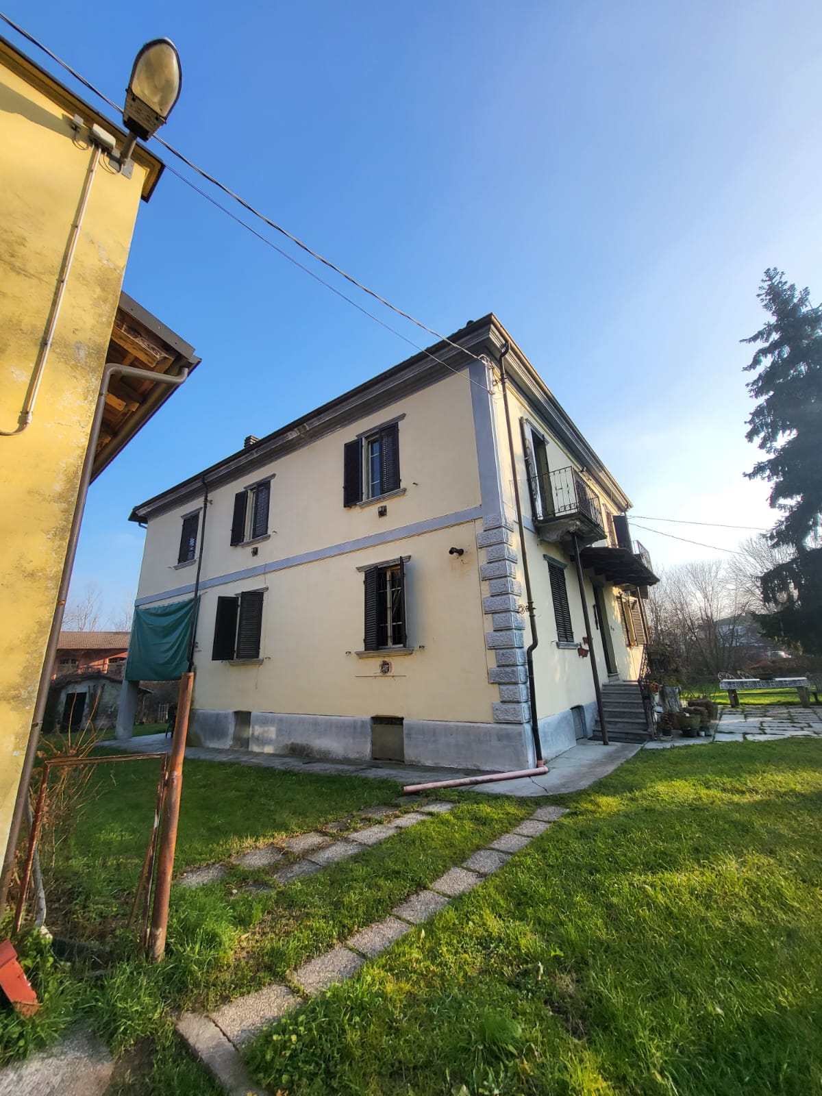 /api/file/public/264986/28198