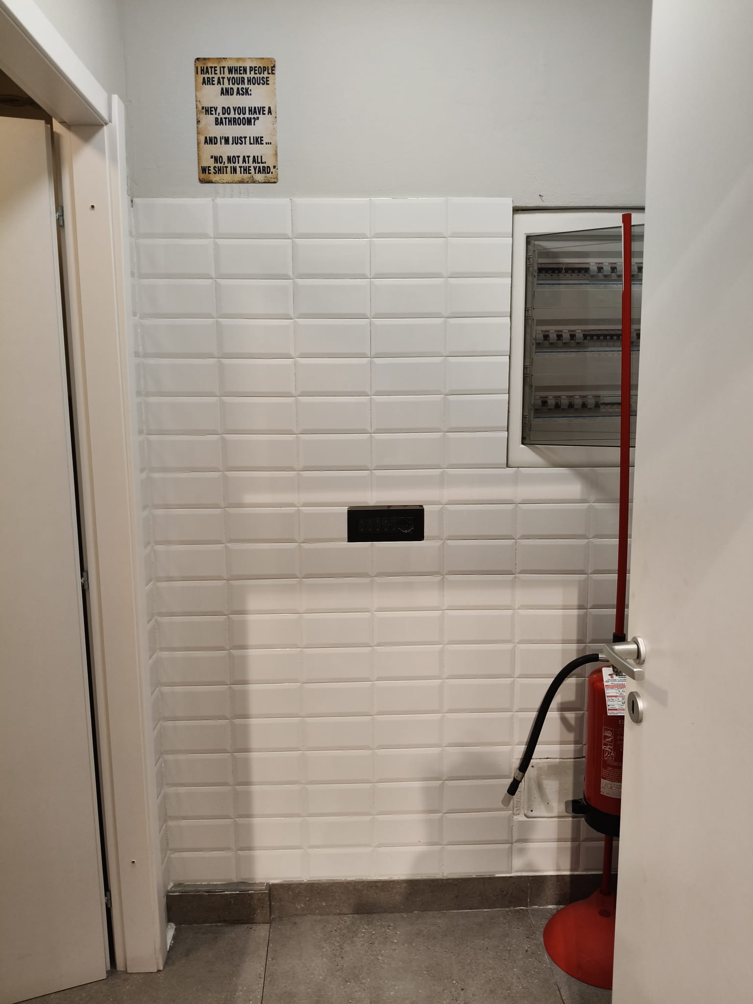 /api/file/public/265067/28550