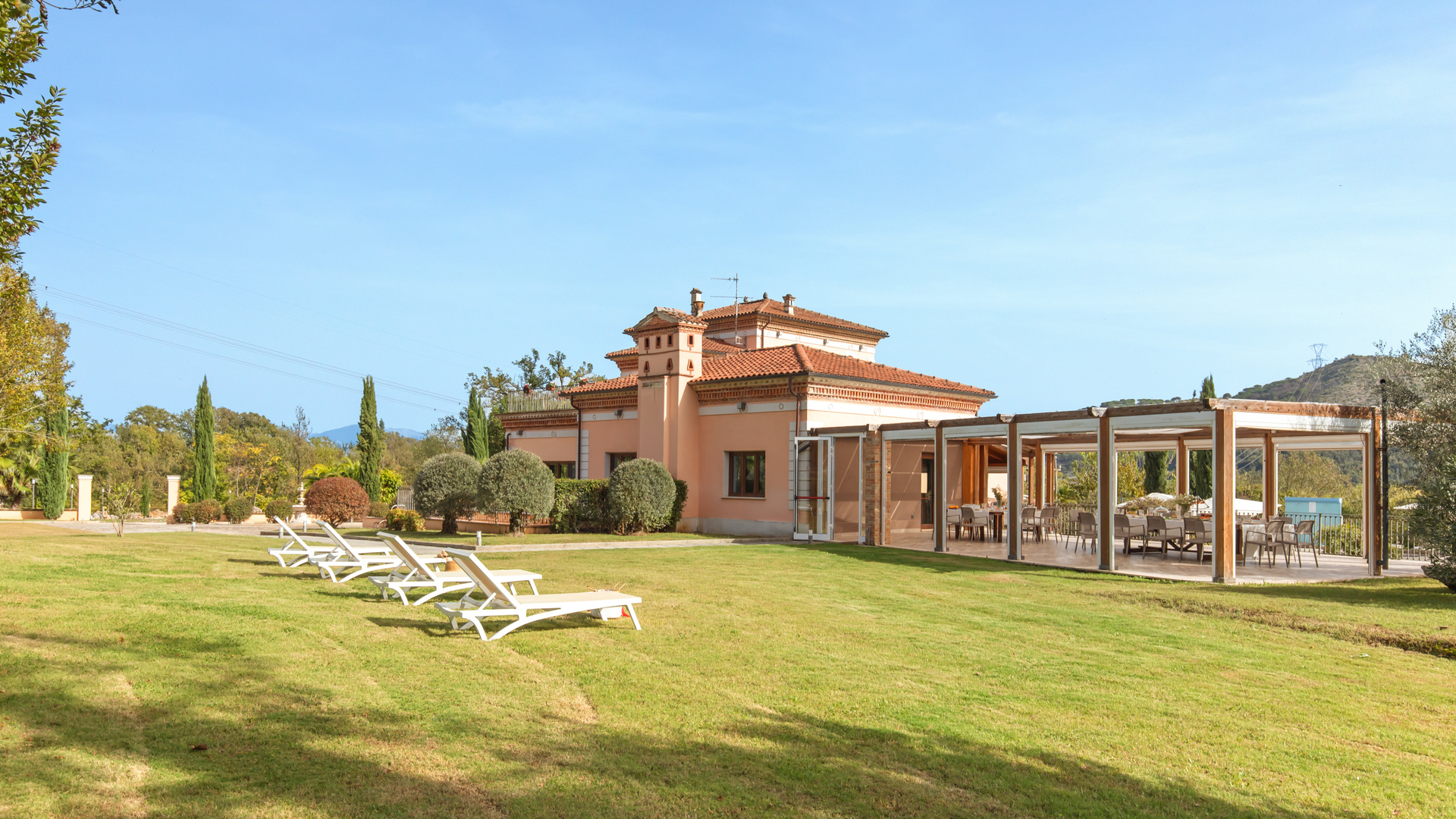 /api/file/public/265070/28574