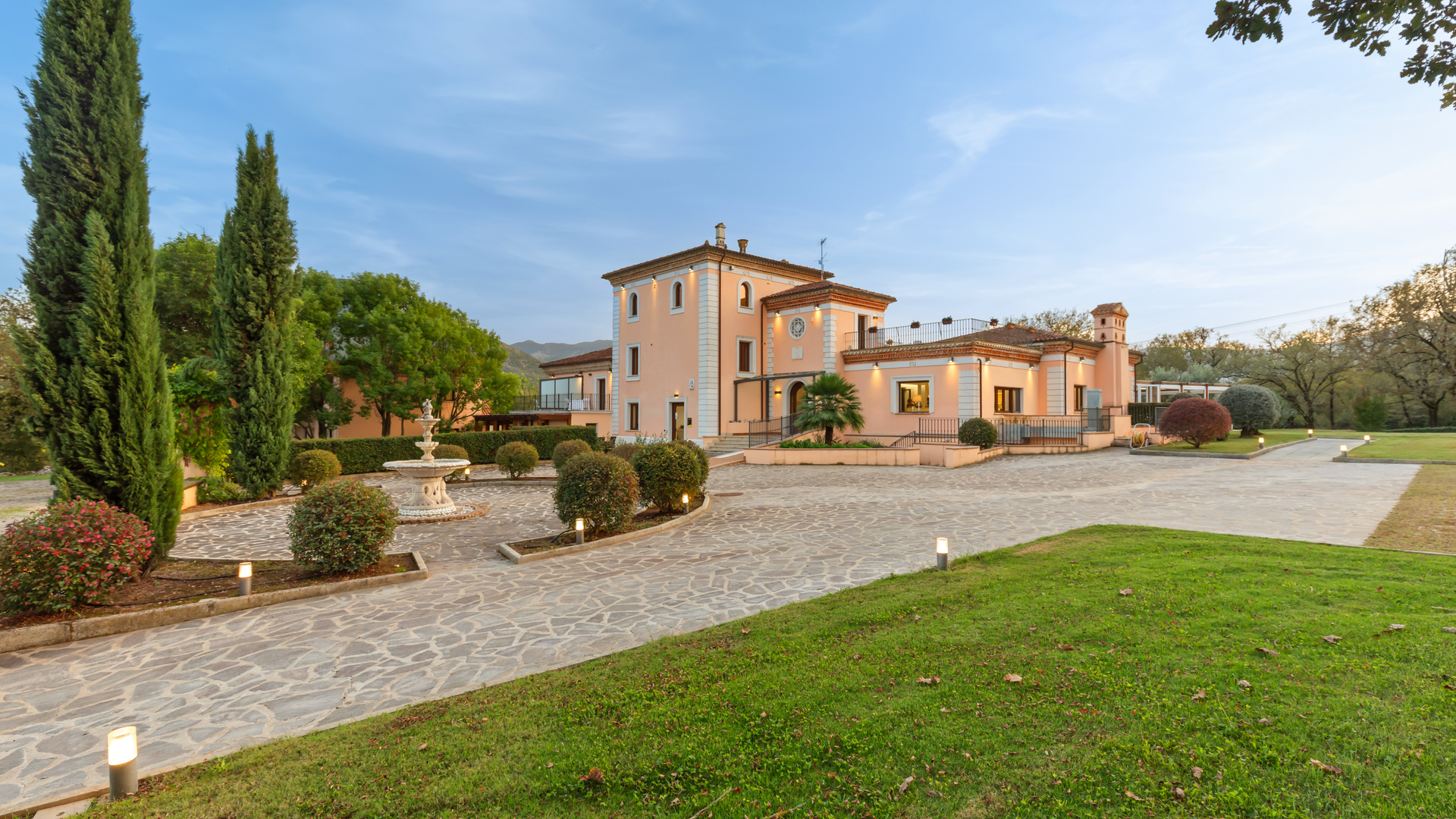 /api/file/public/265070/28588