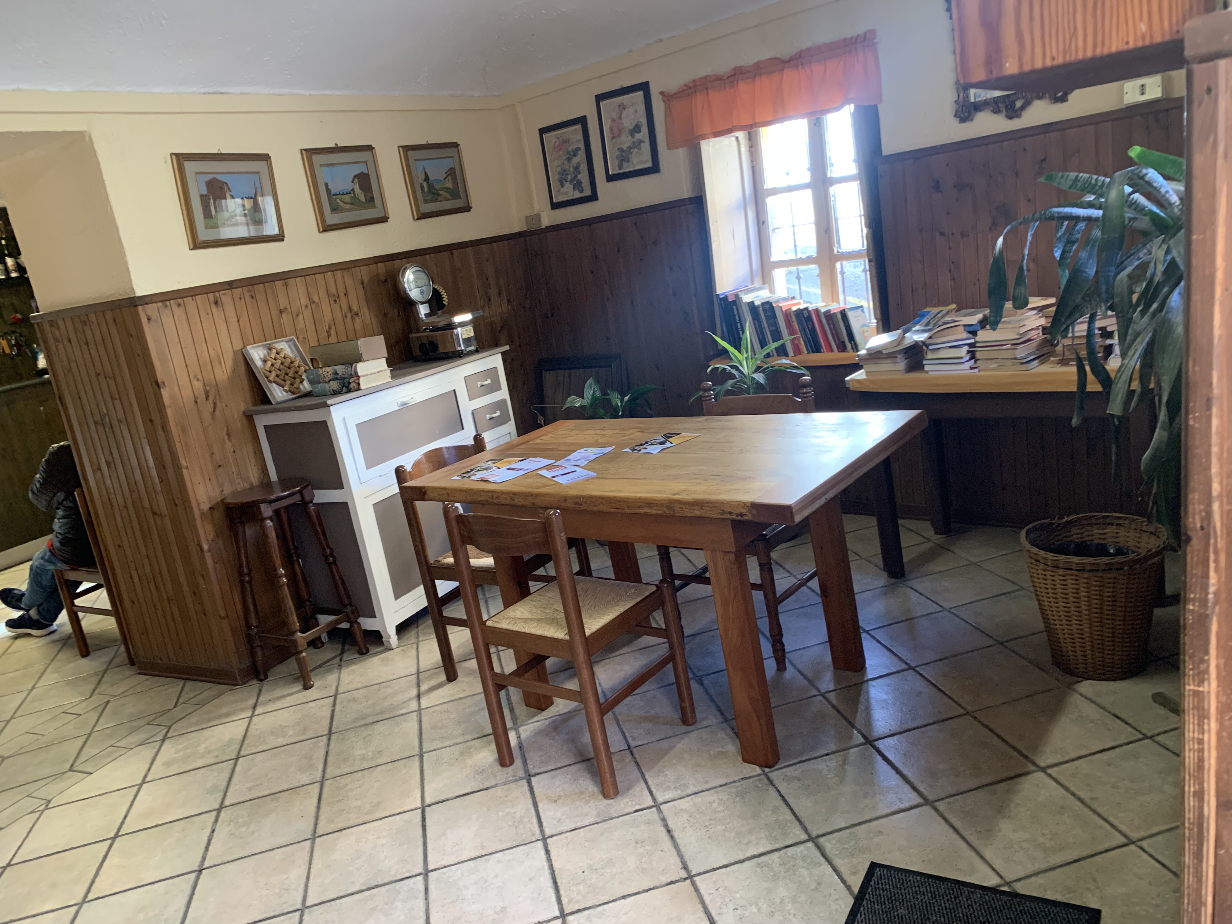 /api/file/public/265127/28925