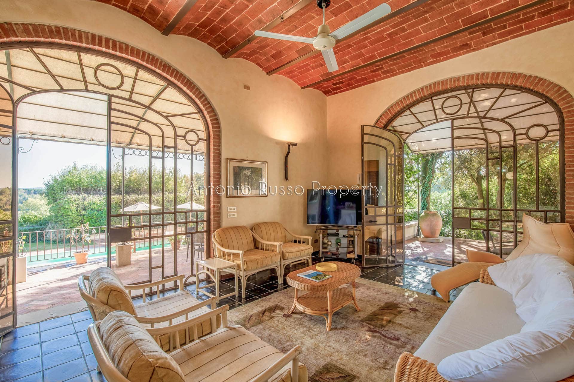 /api/file/public/265158/29048