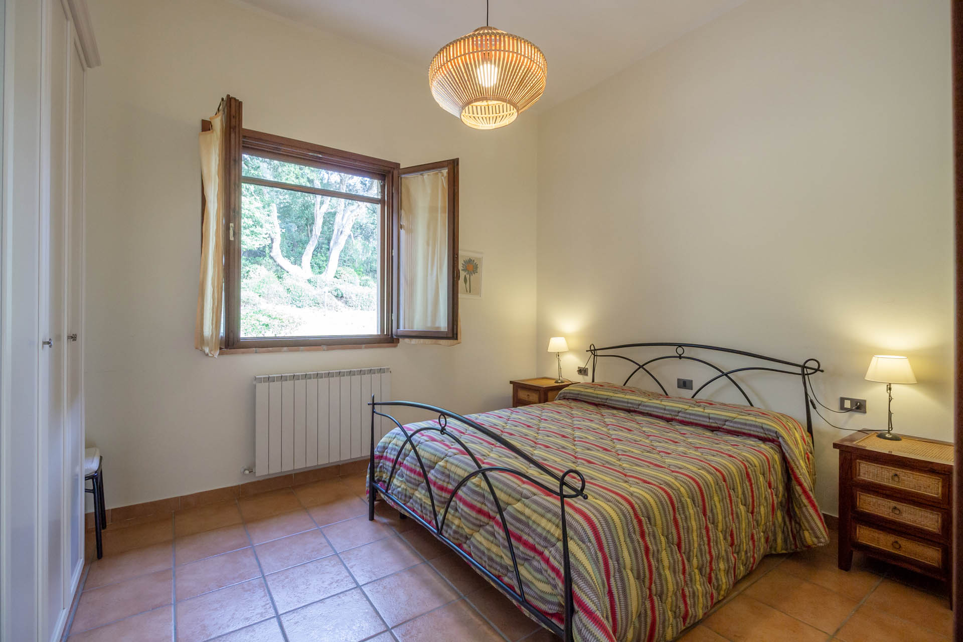 /api/file/public/265164/31907