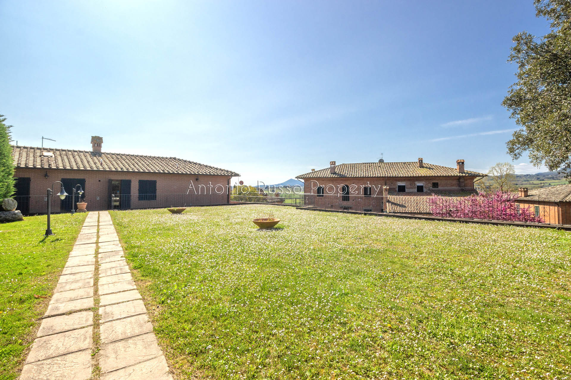 /api/file/public/265171/29263