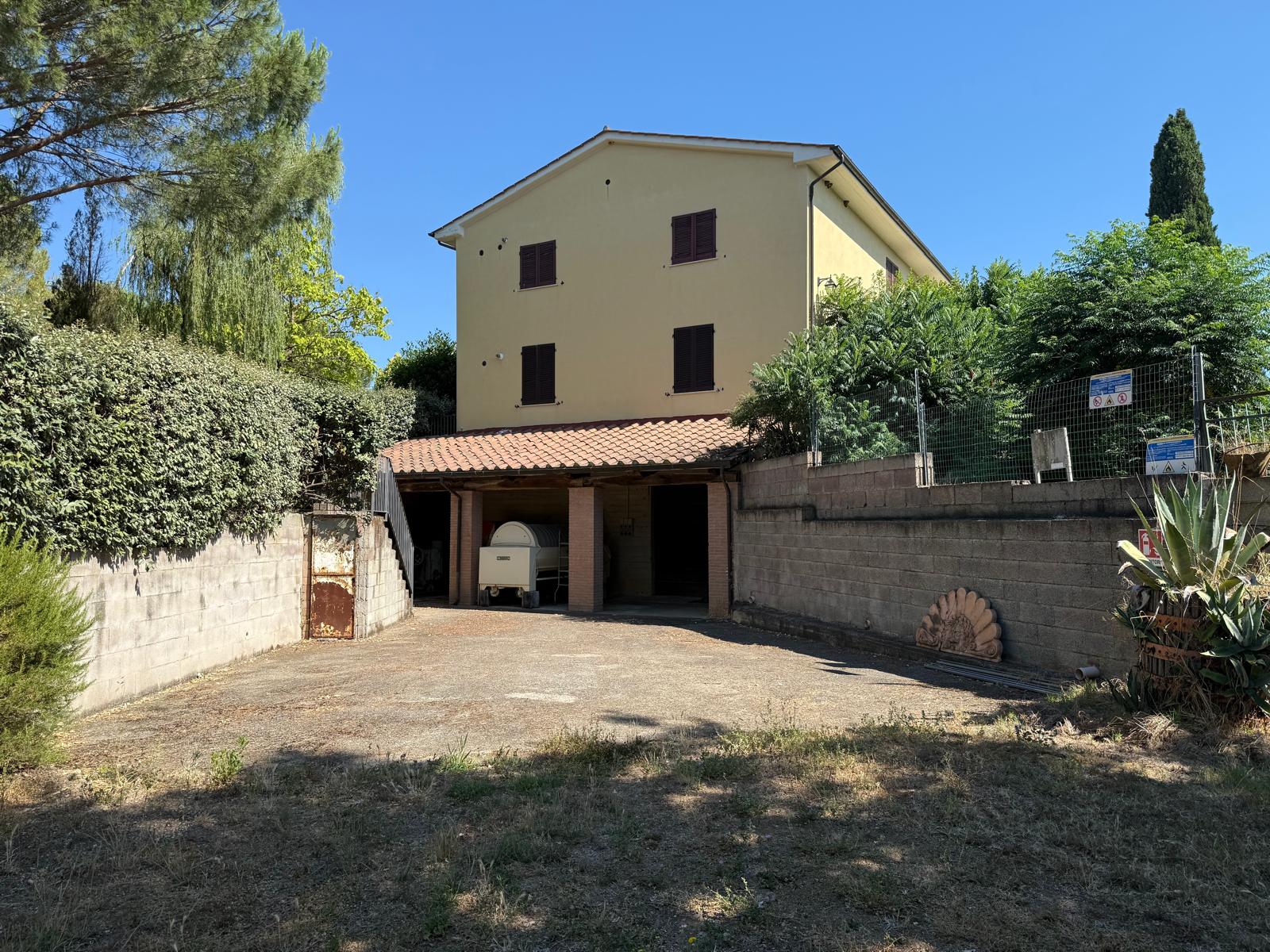 /api/file/public/265180/29489