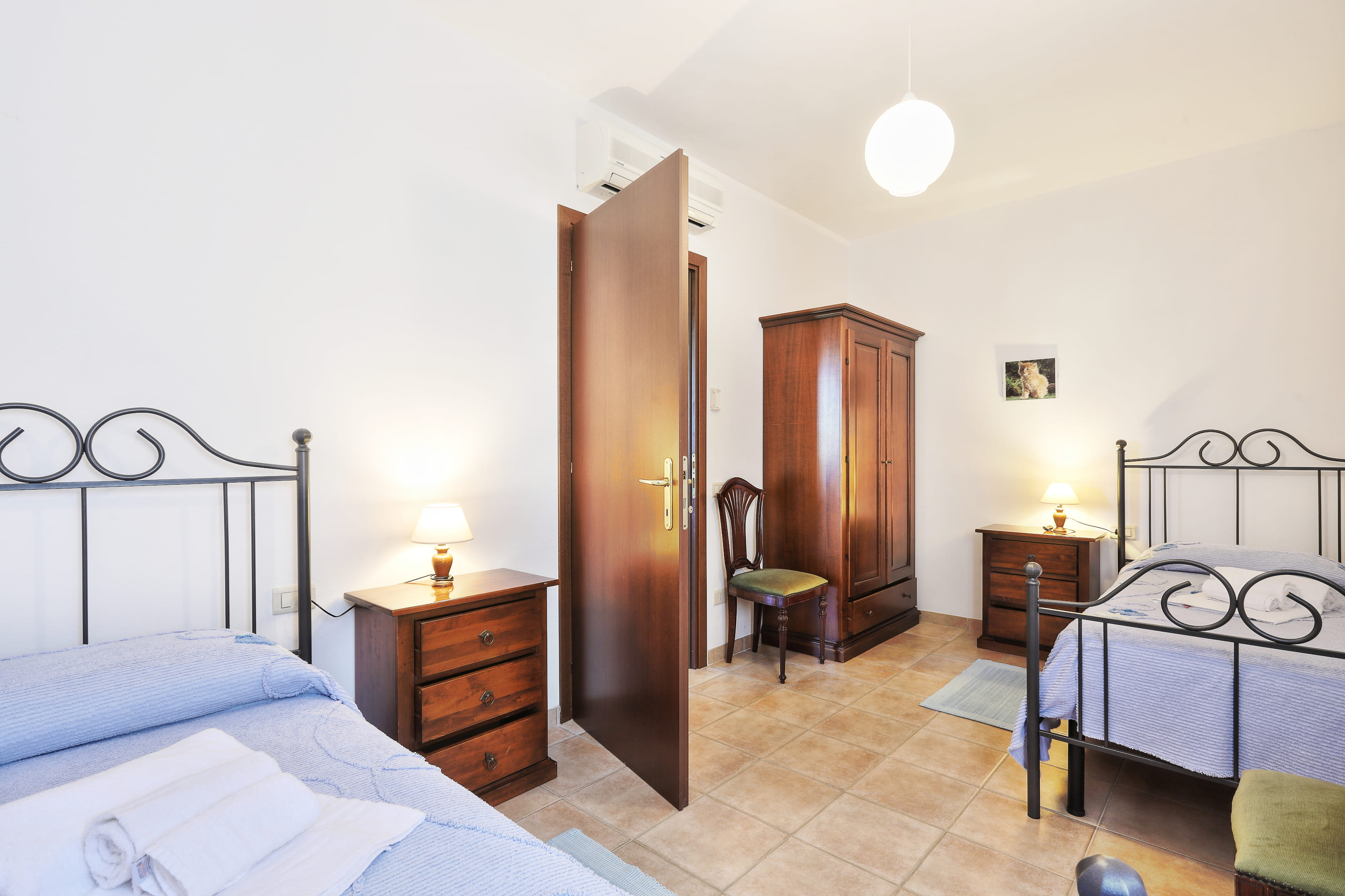 /api/file/public/265180/29492