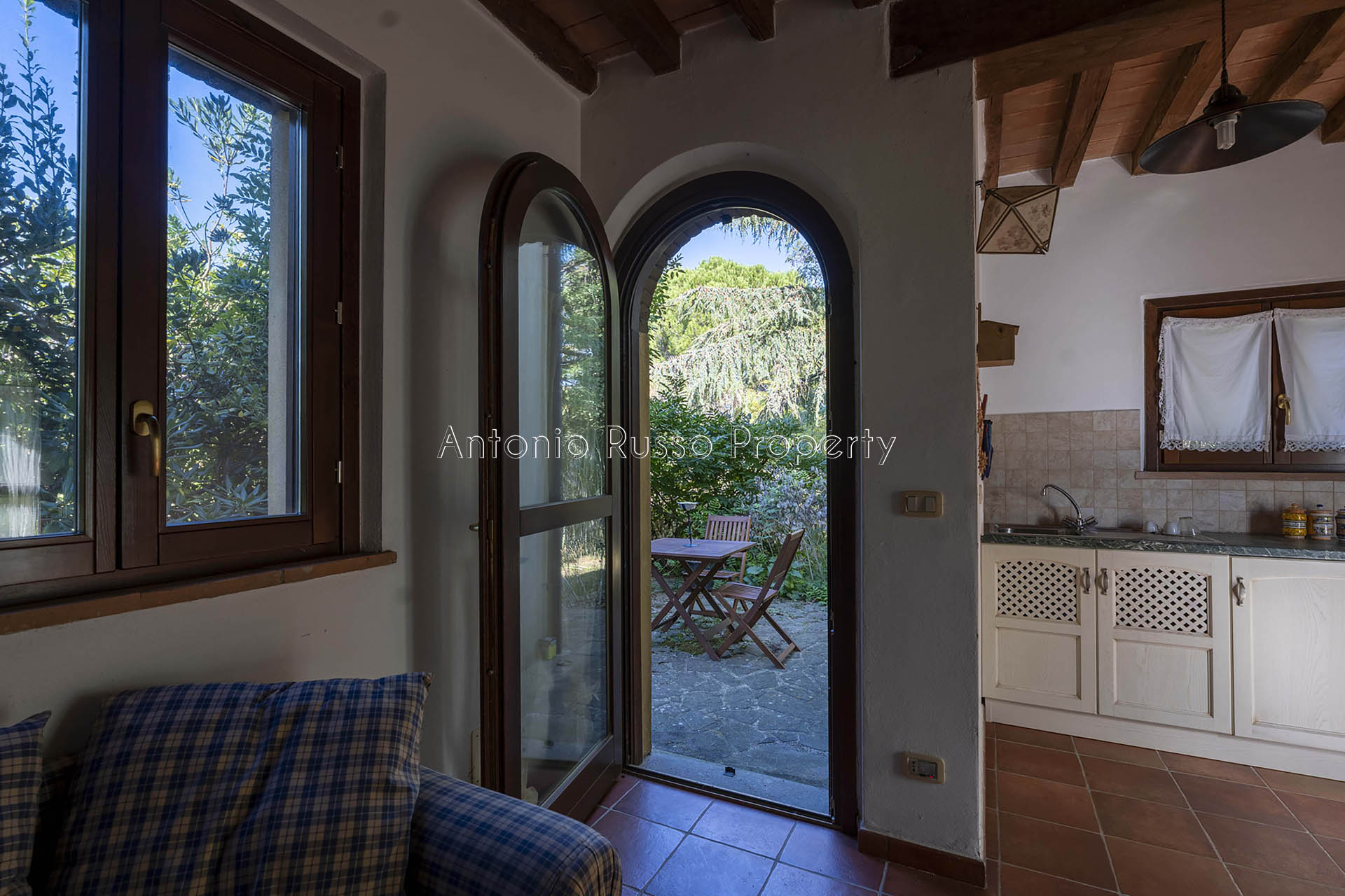 /api/file/public/265183/29582