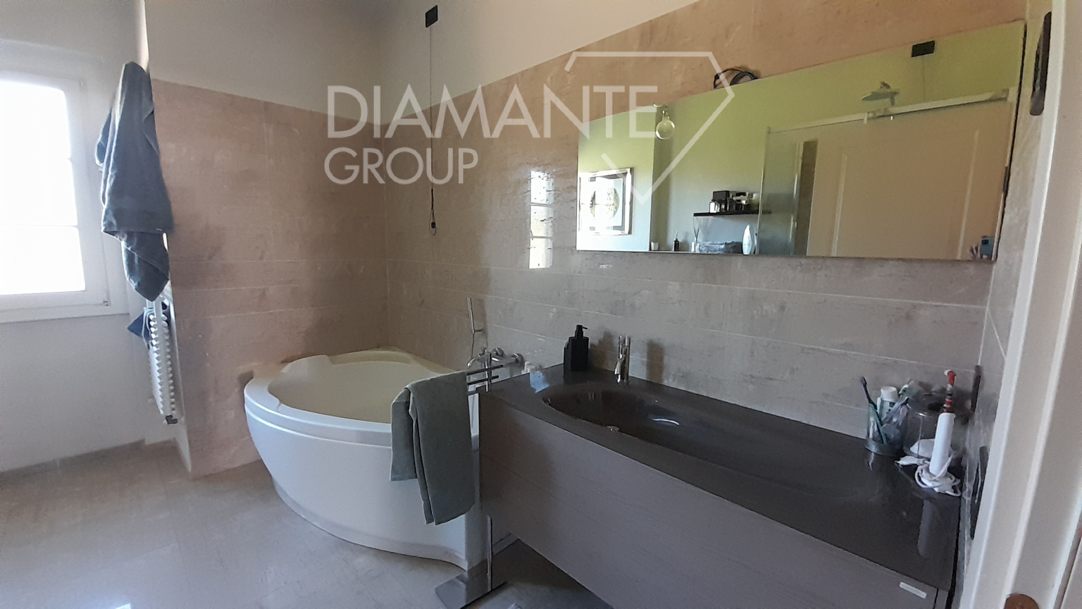 /api/file/public/265227/29976