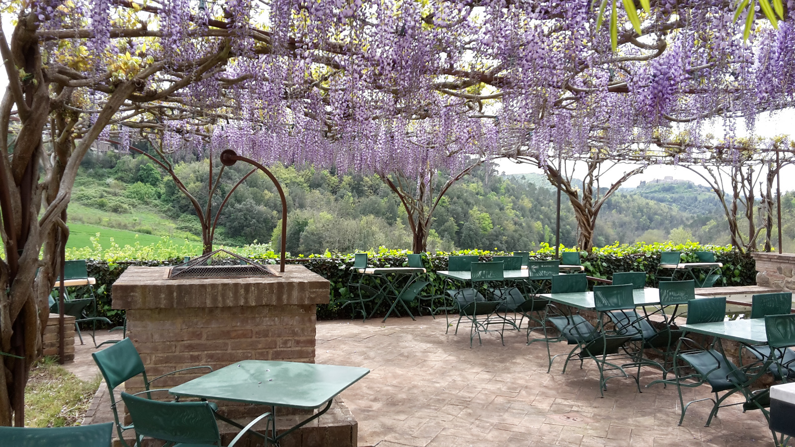 /api/file/public/265265/30266