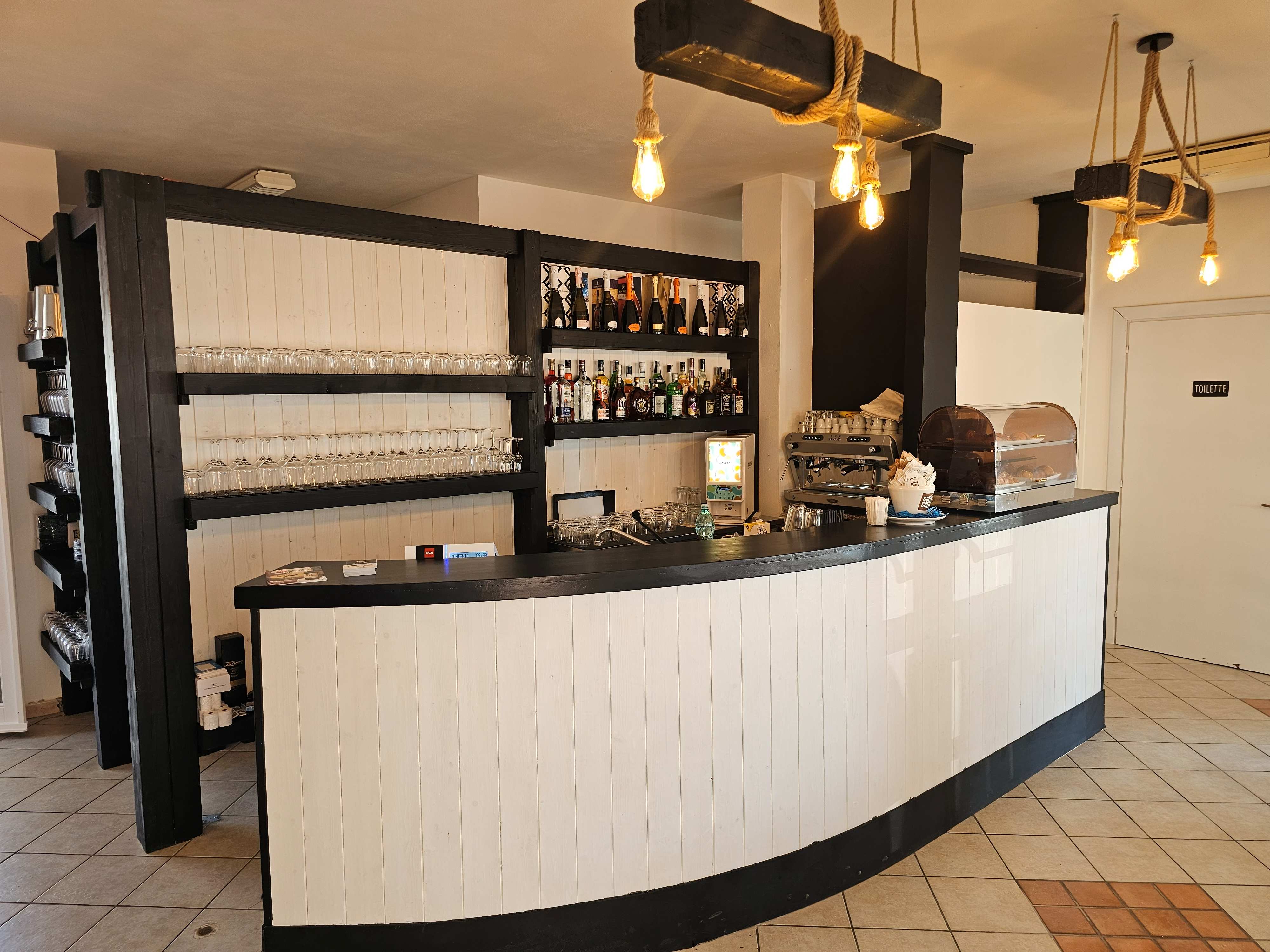 /api/file/public/265354/30816