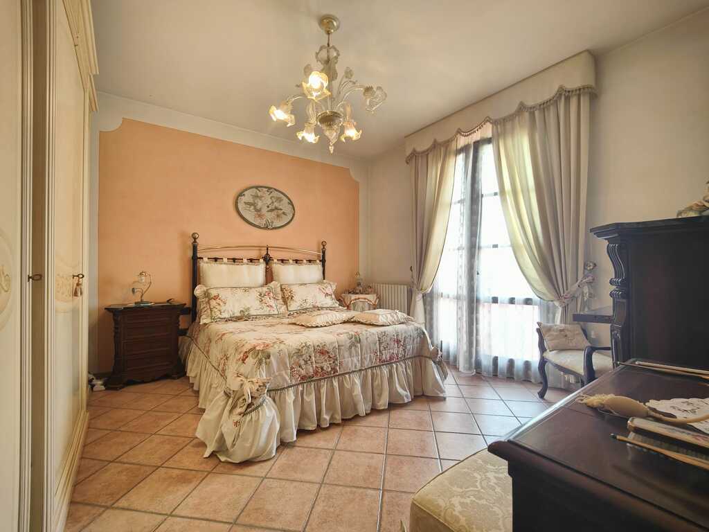 /api/file/public/265375/30863