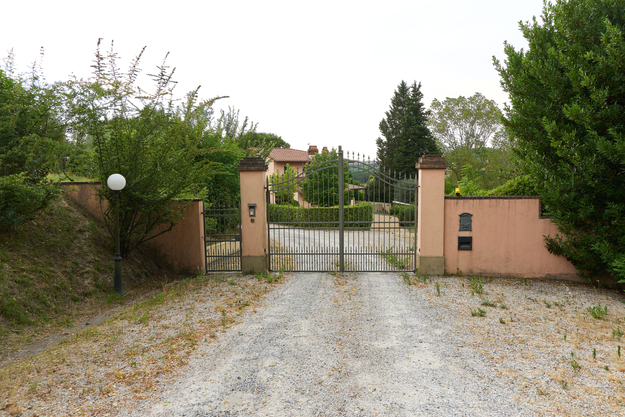 /api/file/public/265377/30910