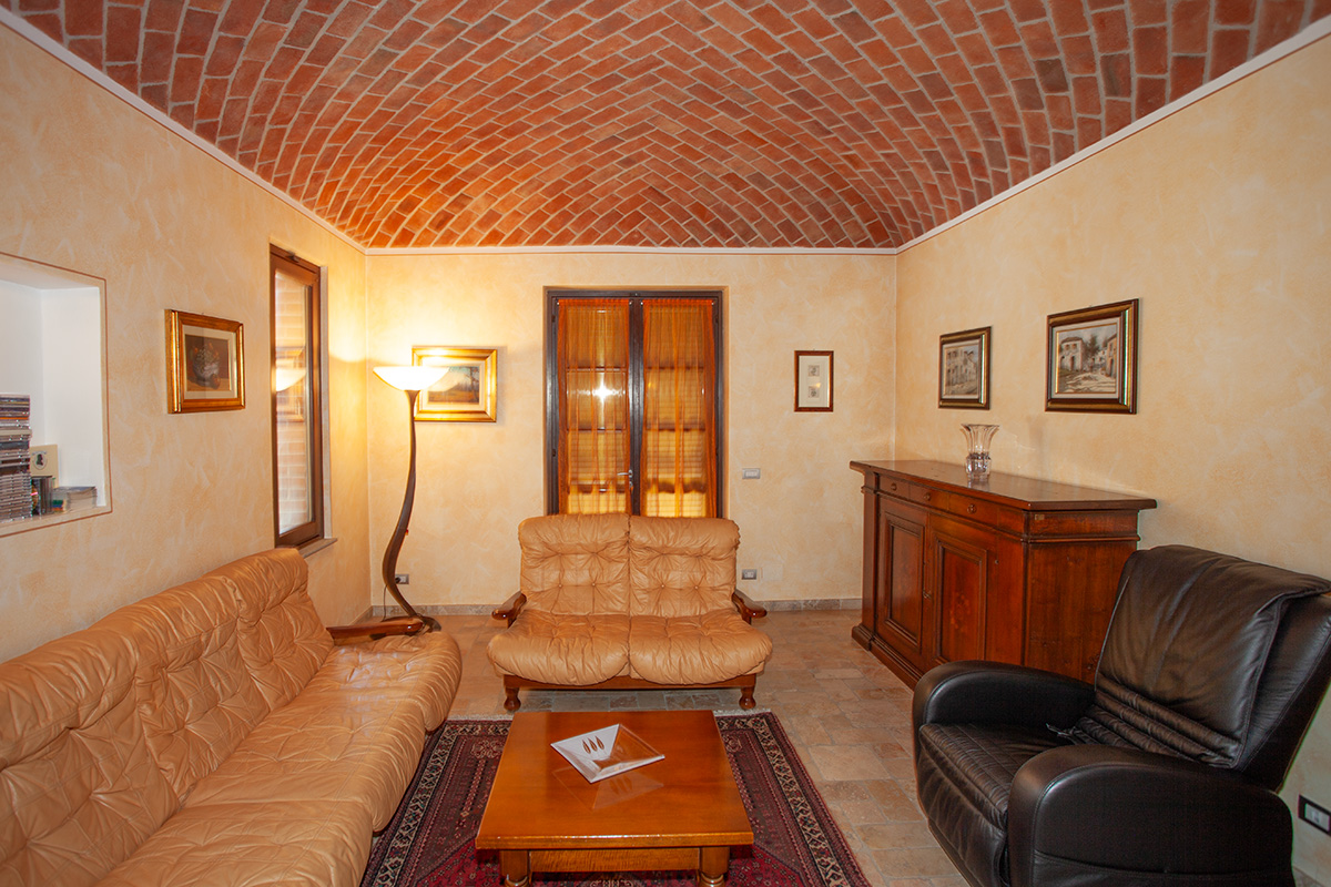 /api/file/public/265458/31525