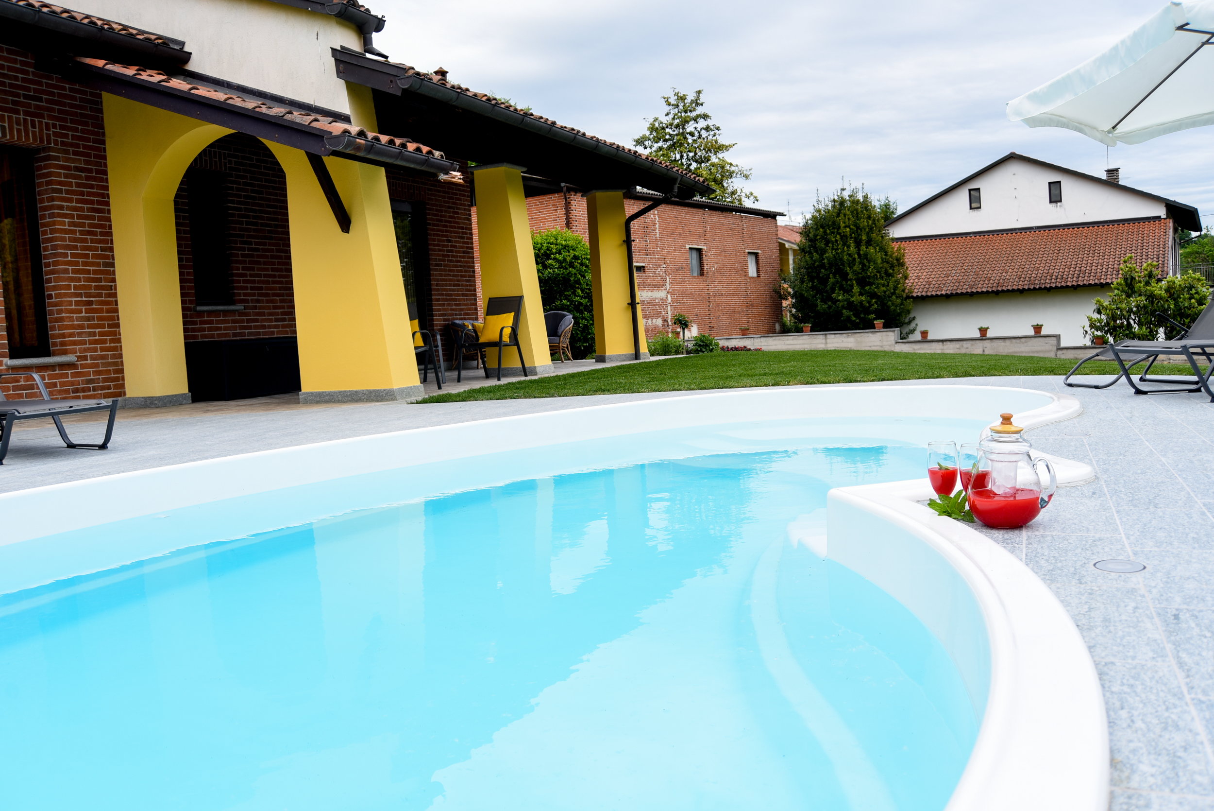 /api/file/public/265458/31537