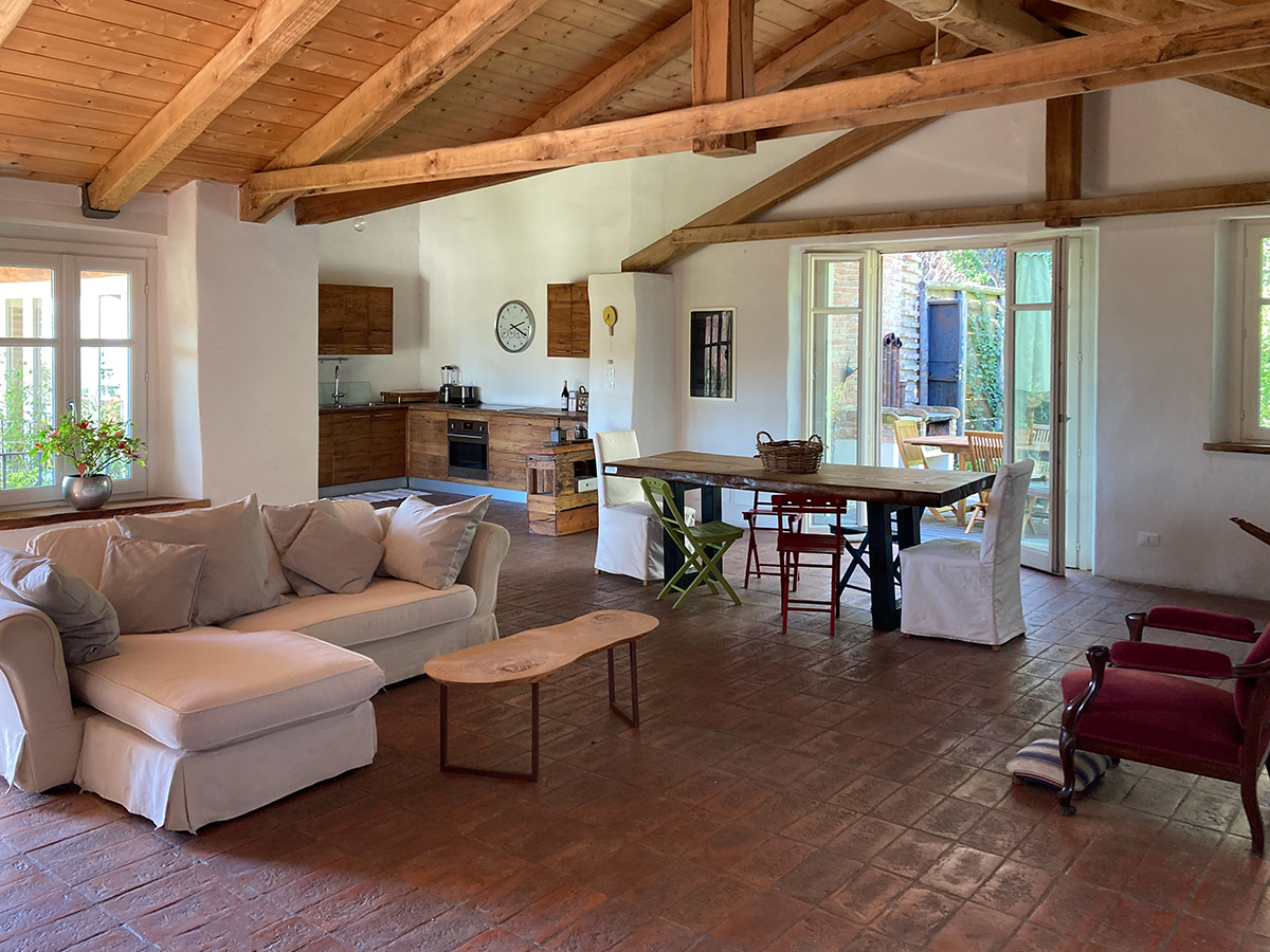 /api/file/public/265462/31584