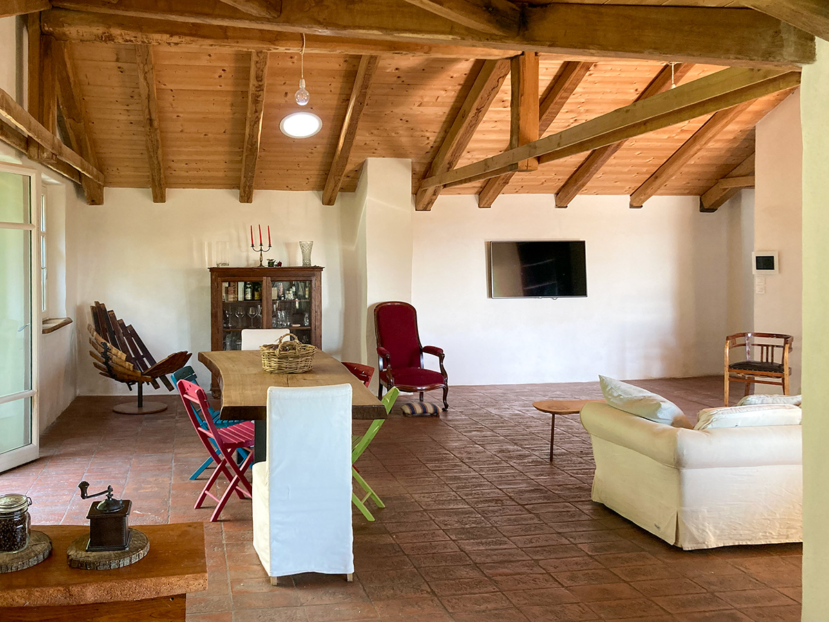 /api/file/public/265462/31595