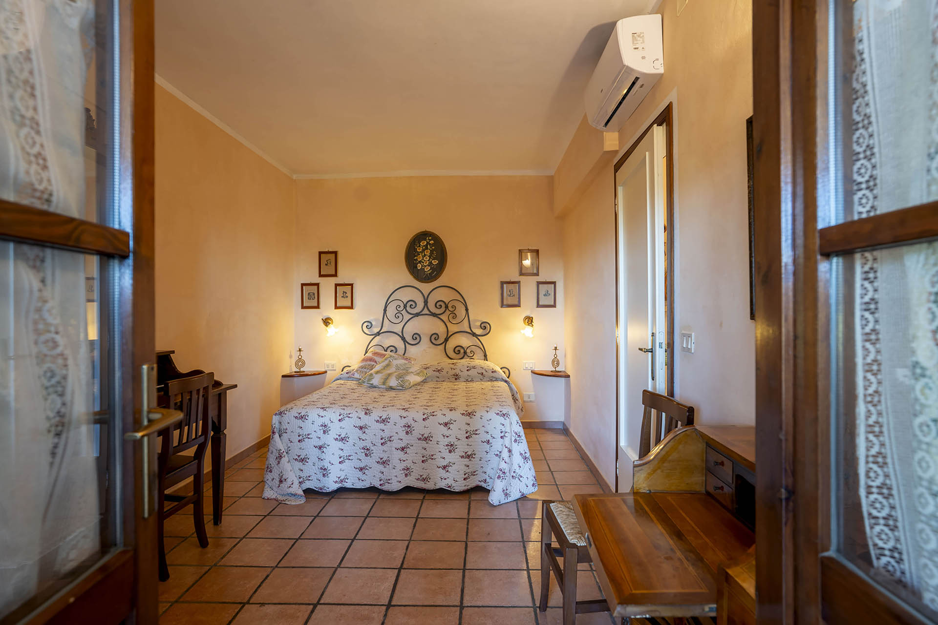 /api/file/public/265558/32199