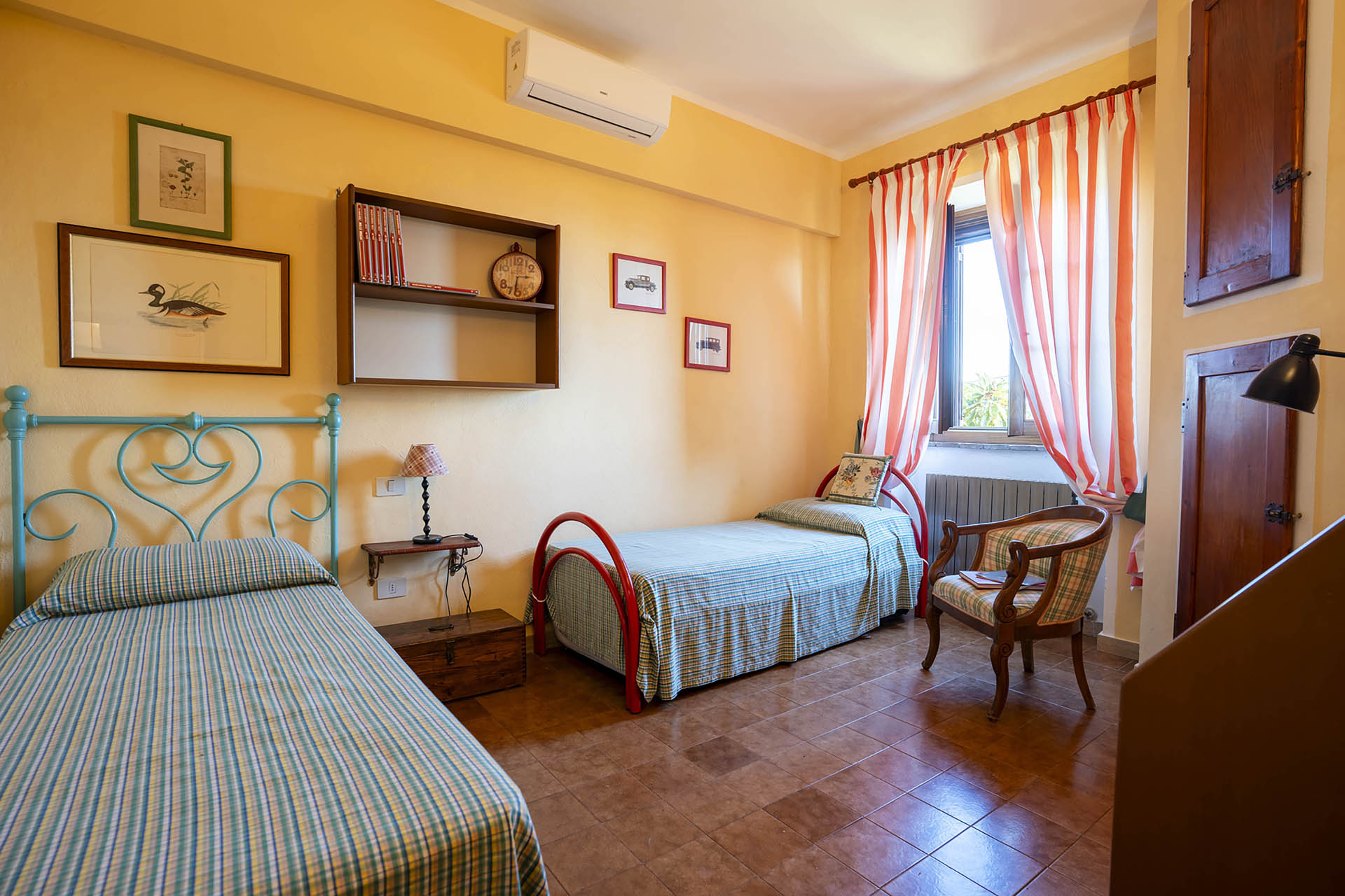 /api/file/public/265558/32206