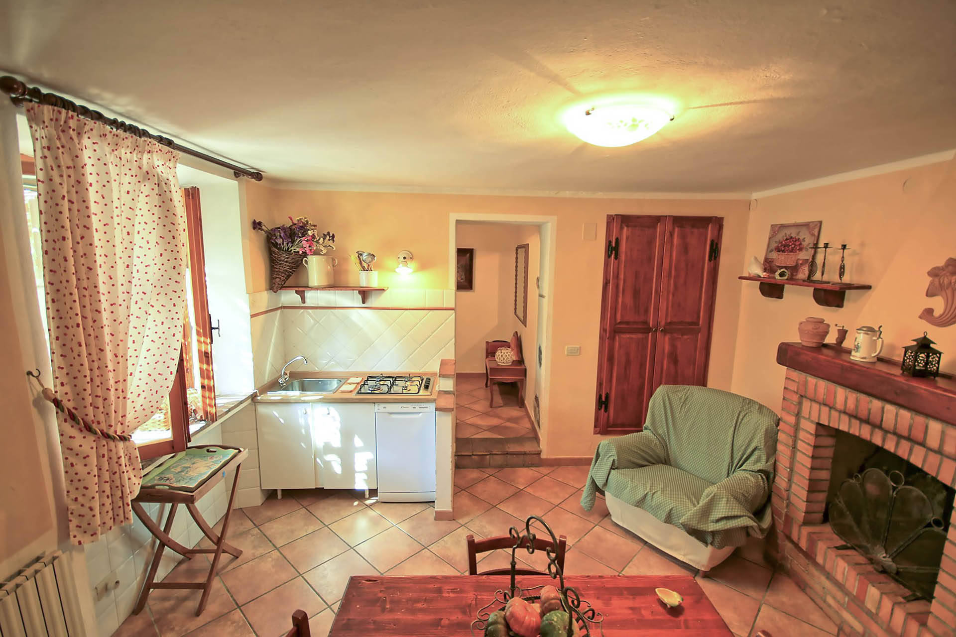 /api/file/public/265558/32208