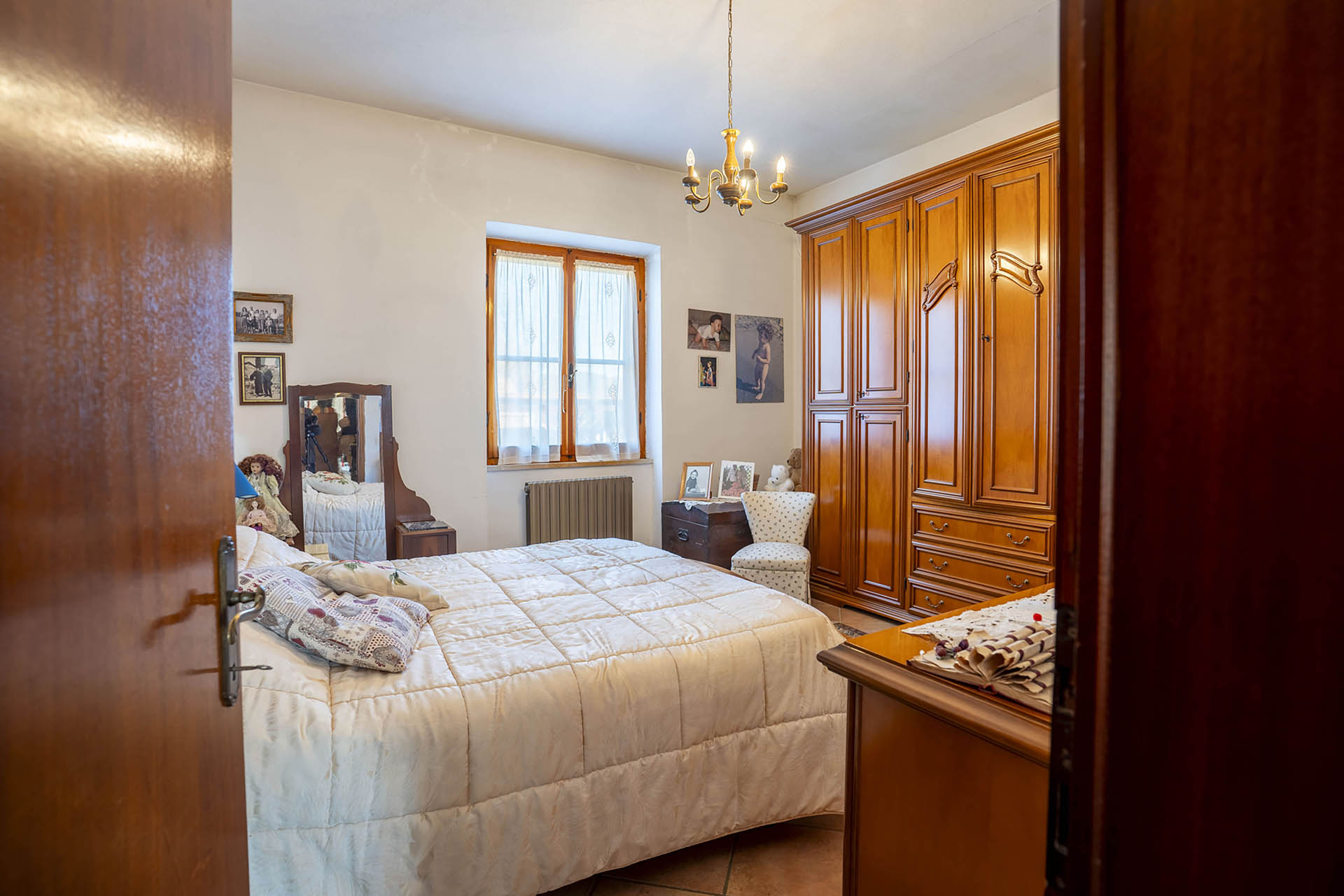 /api/file/public/265558/32211