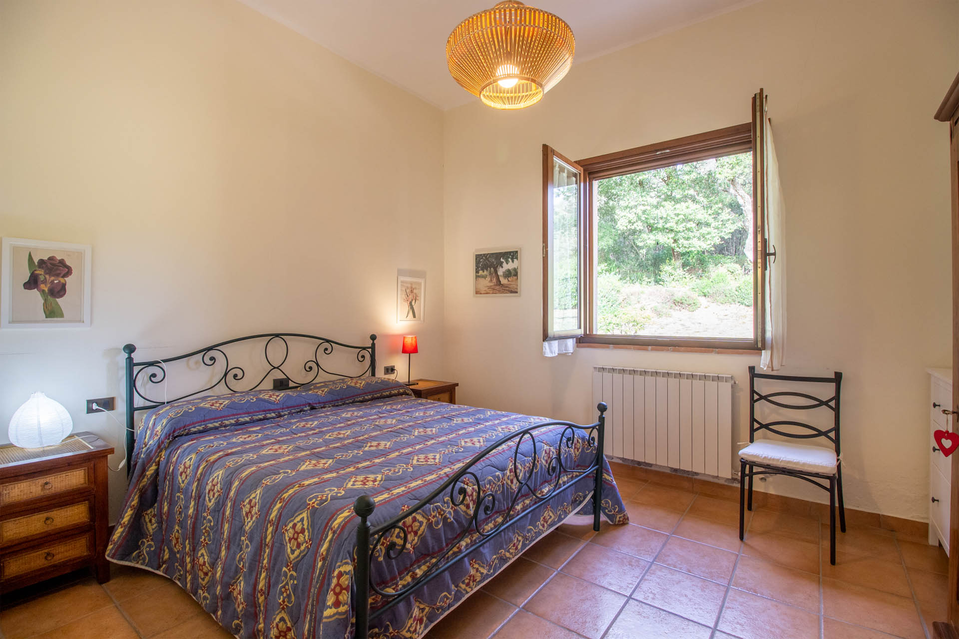 /api/file/public/265561/32057