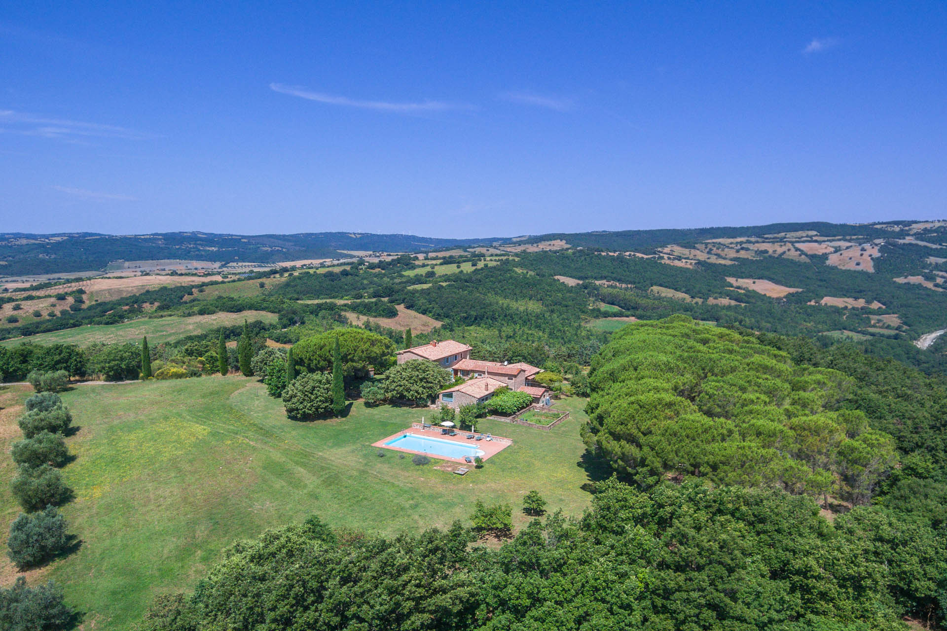 /api/file/public/265564/32303