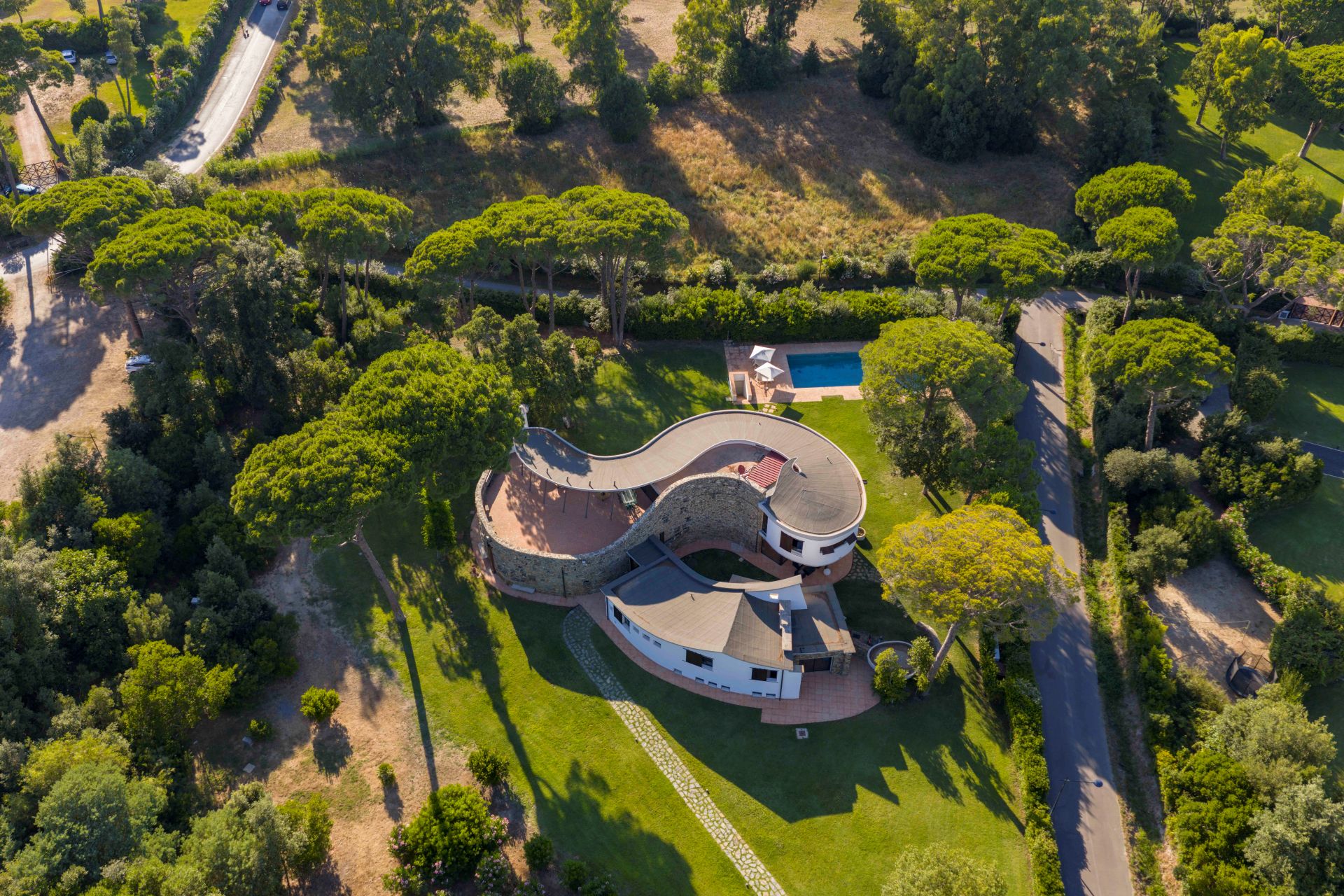 /api/file/public/265565/32146