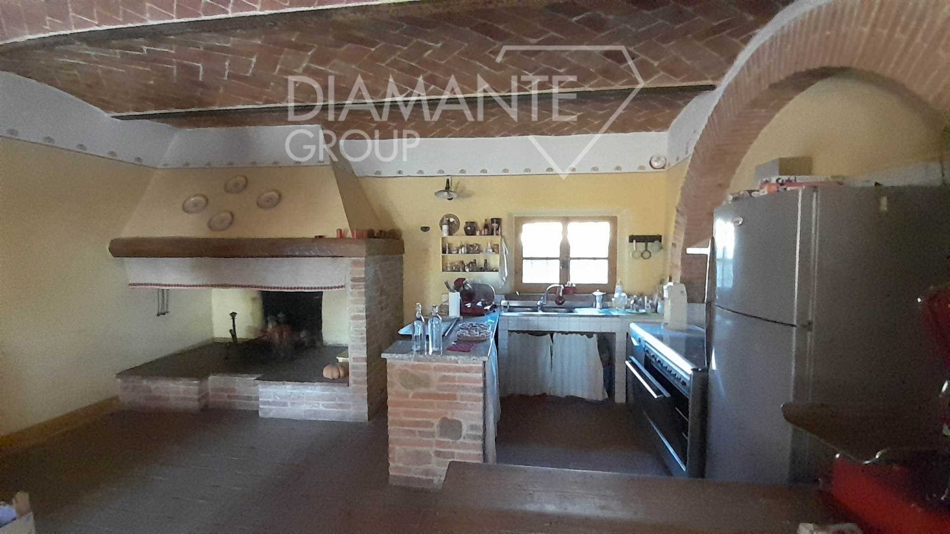 /api/file/public/265618/32401