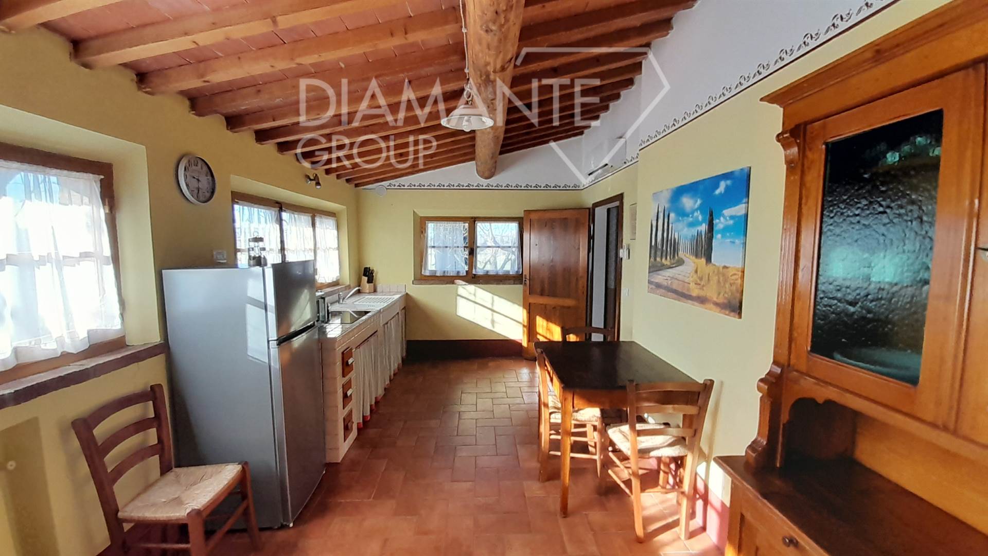 /api/file/public/265618/32406