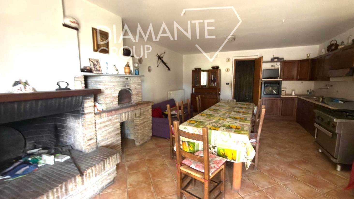 /api/file/public/265621/32427