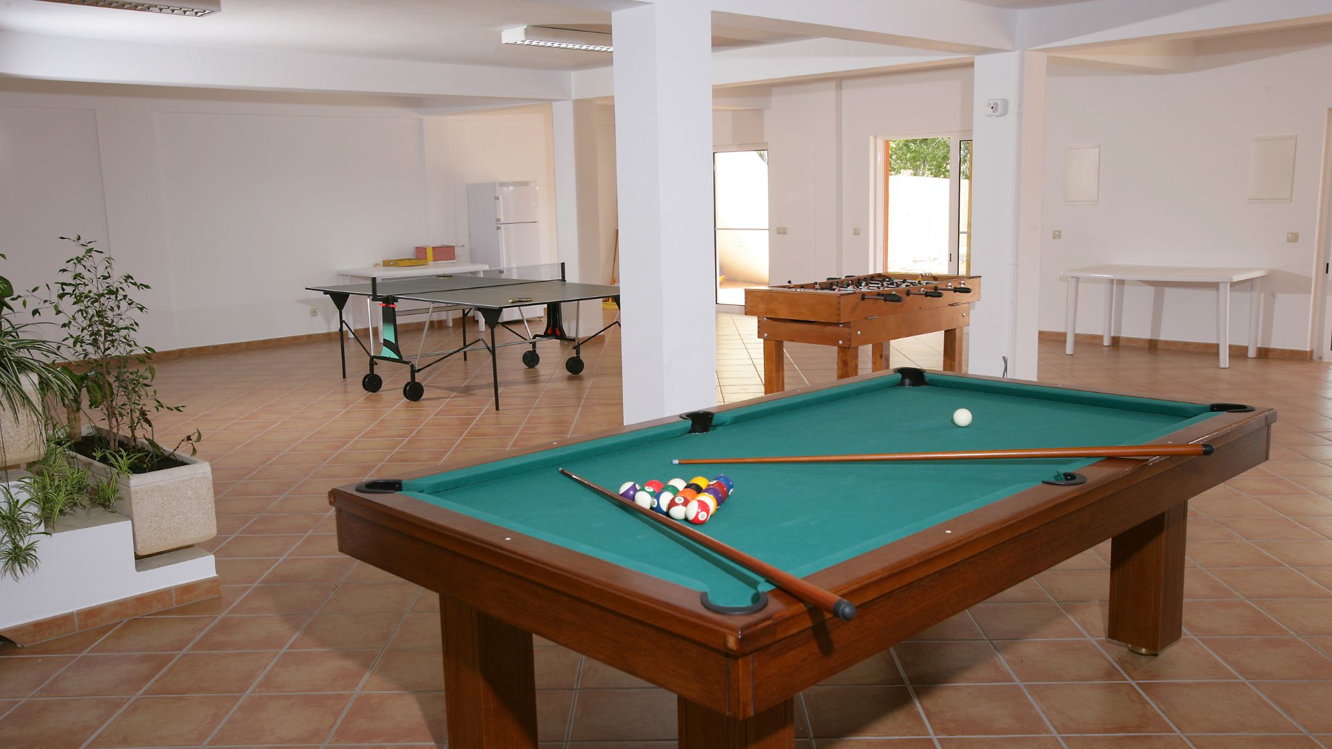 /api/file/public/local/stock/32/9321