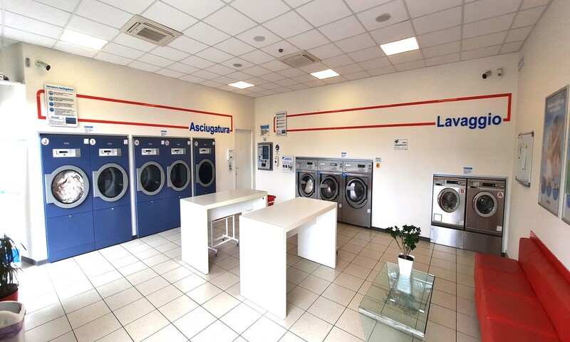 lavanderie in vendita Lombardia
